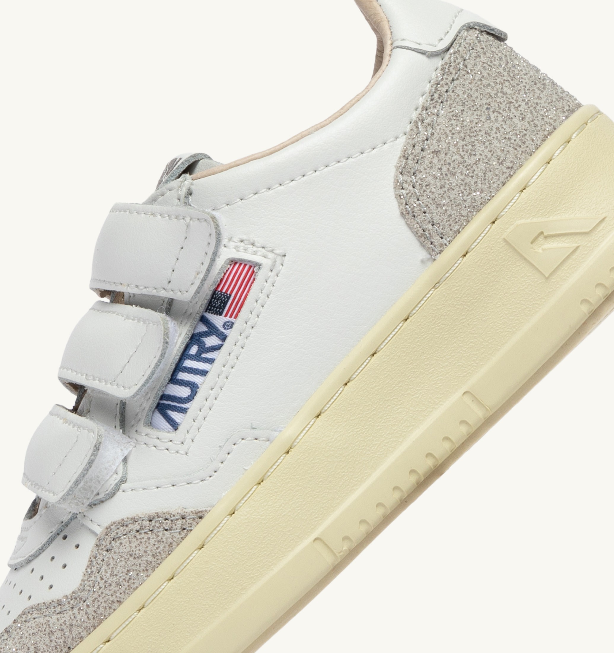 BASKETS MEDALIST KIDSTRIPES EN CUIR BLANC ET CUIR PAILLETÉ GRIS