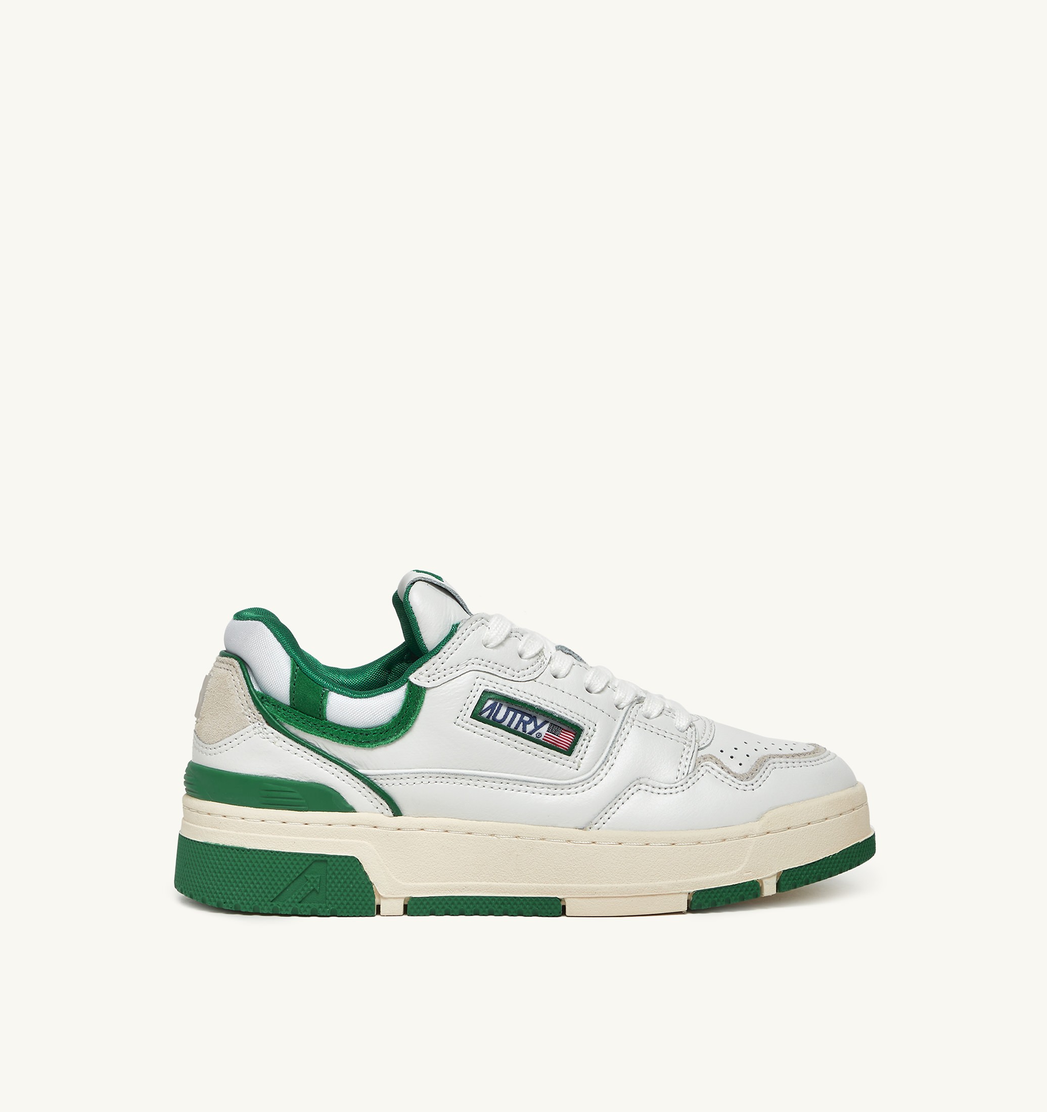 BASKETS CLC LOW EN CUIR BLANC ET DAIM AMAZON