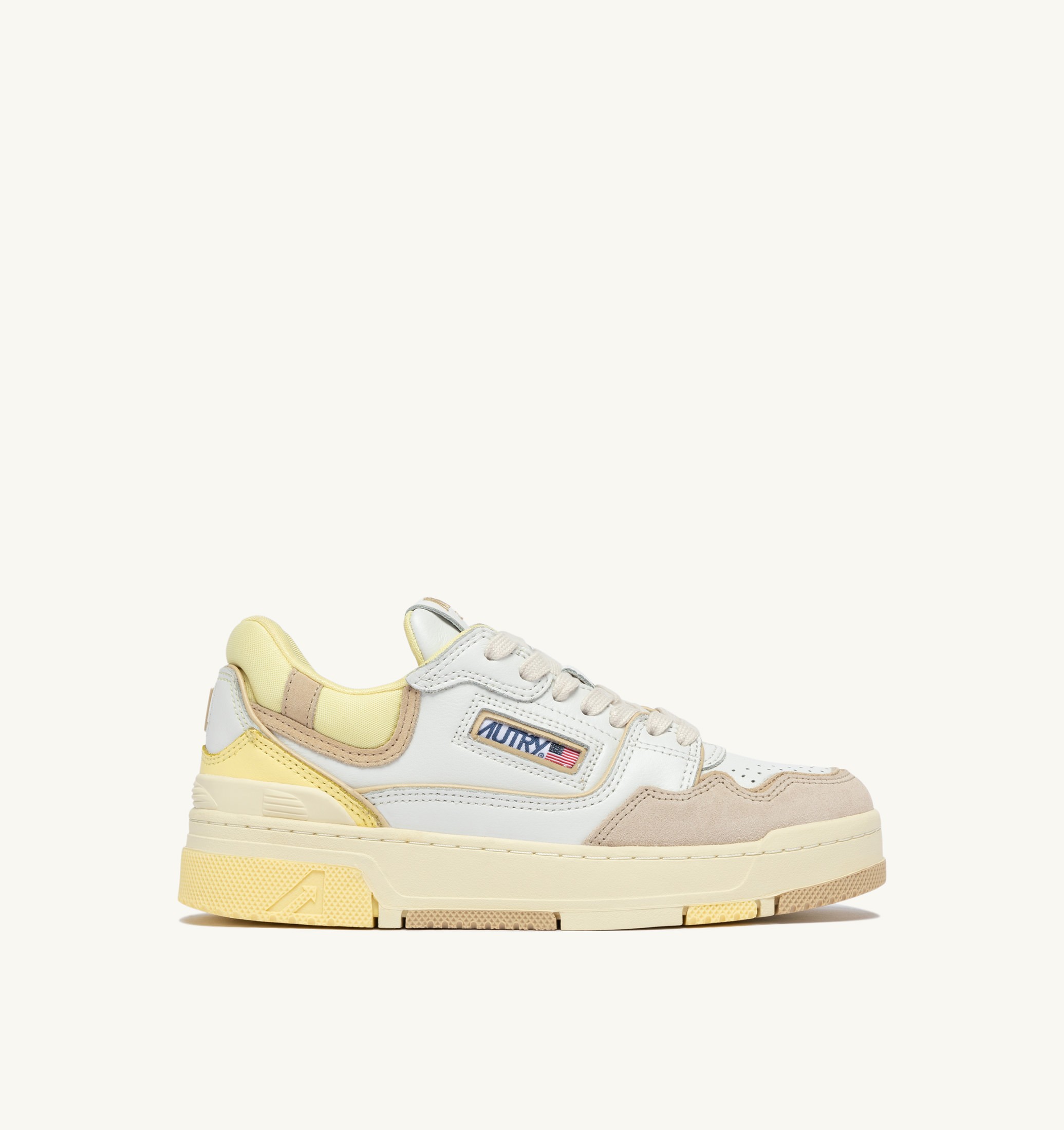 BASKETS CLC LOW EN CUIR ET DAIM BLANC BOULDER ET LEMON MERINGUE