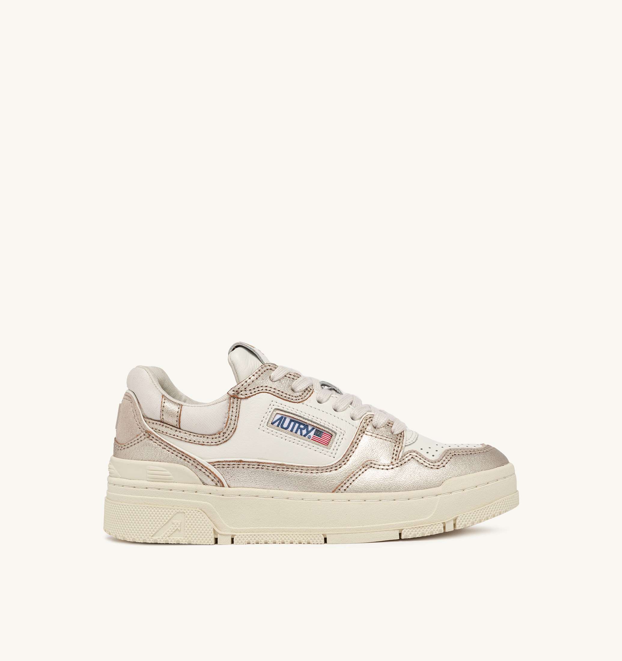 BASKETS CLC LOW EN CUIR ET DAIM PLATINE