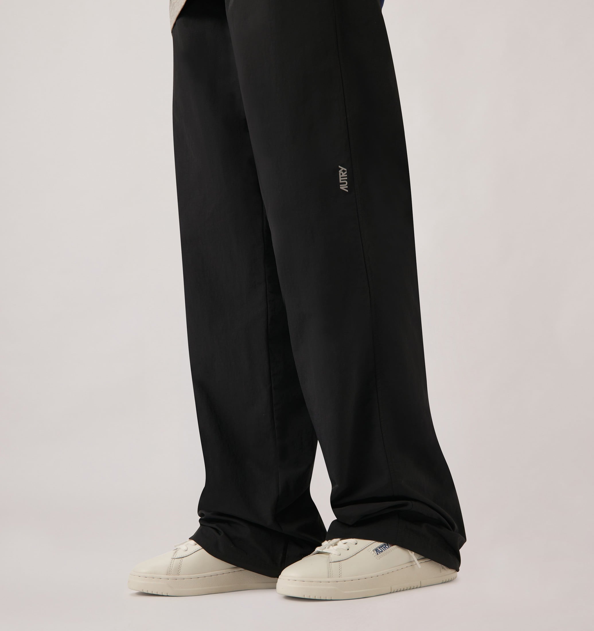 BASKETS DALLAS LOW EN CUIR BLANC