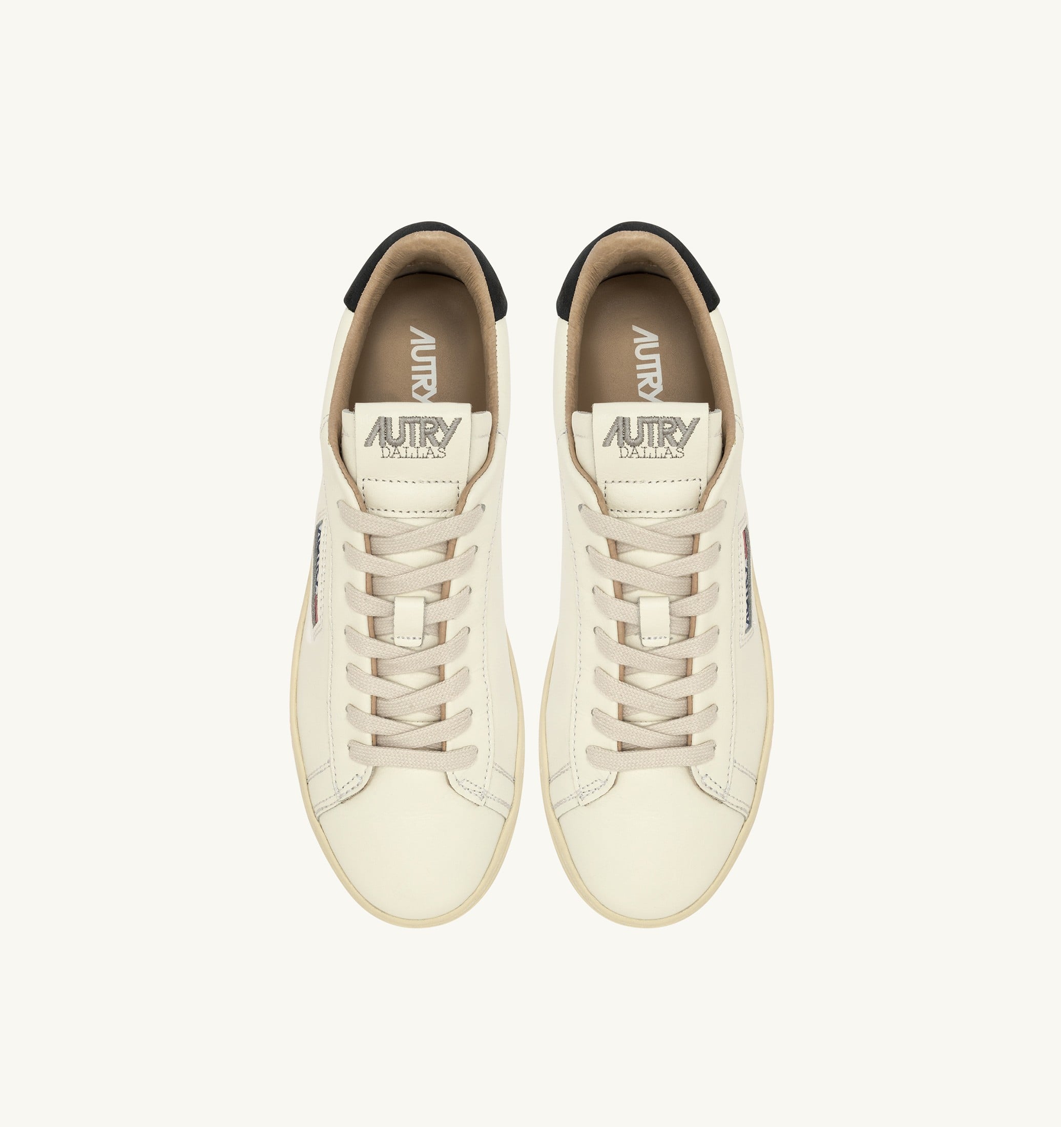 BASKETS DALLAS LOW EN CUIR BLANC ET SPACE