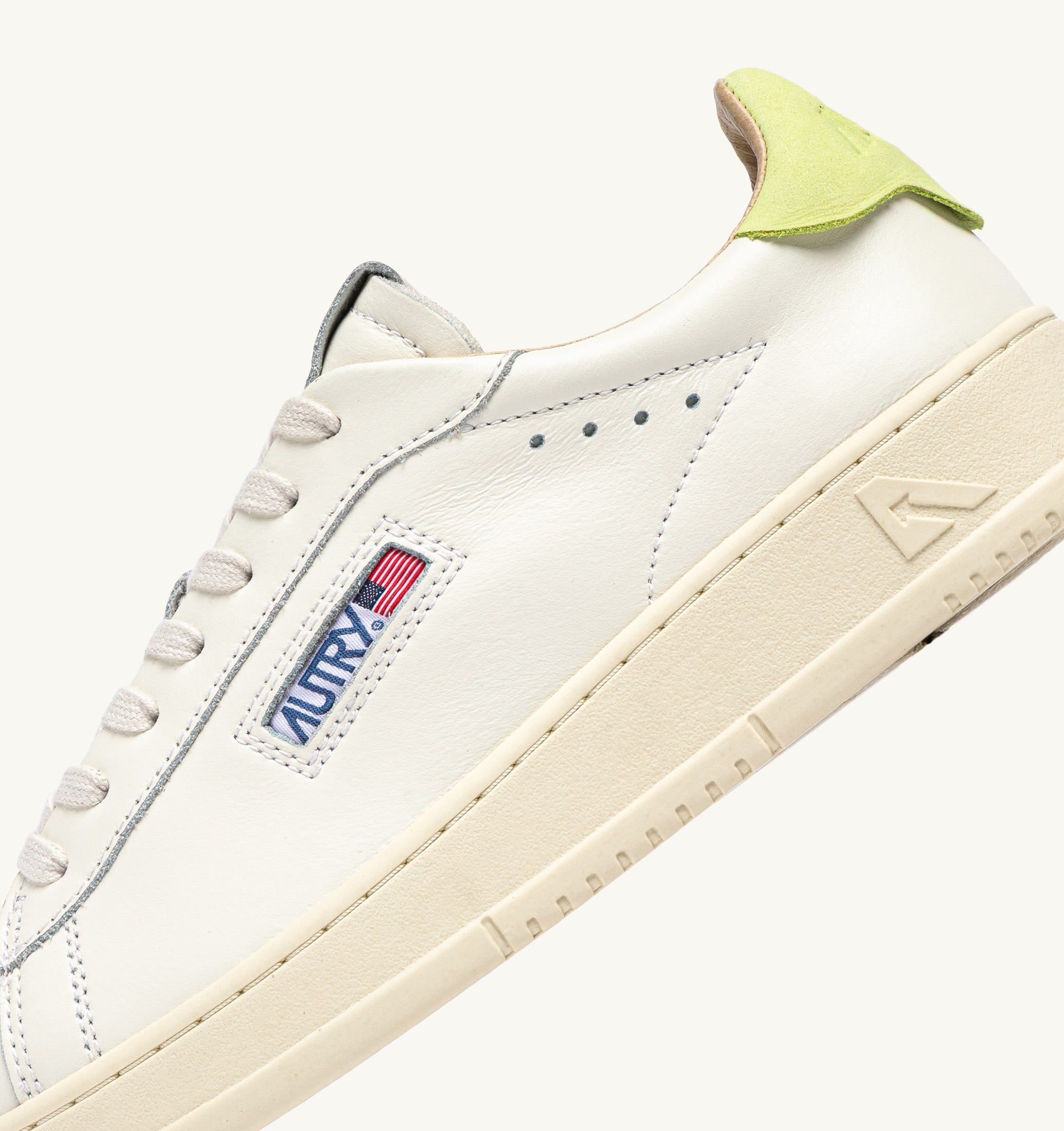BASKETS DALLAS LOW EN CUIR DAIQUIRI GREEN ET MARSHMALLOW