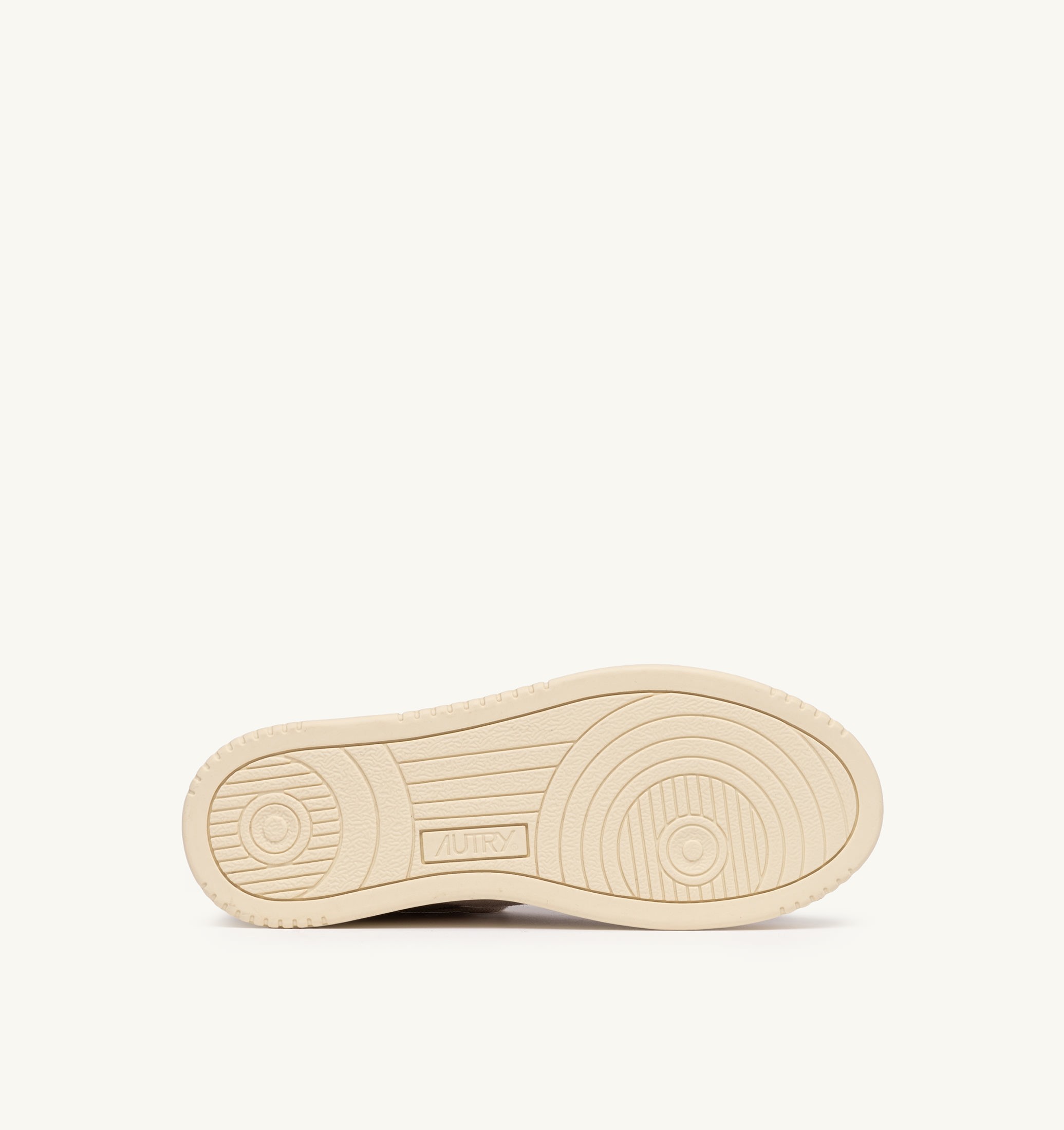 BASKETS DALLAS LOW EN DAIM BLANC