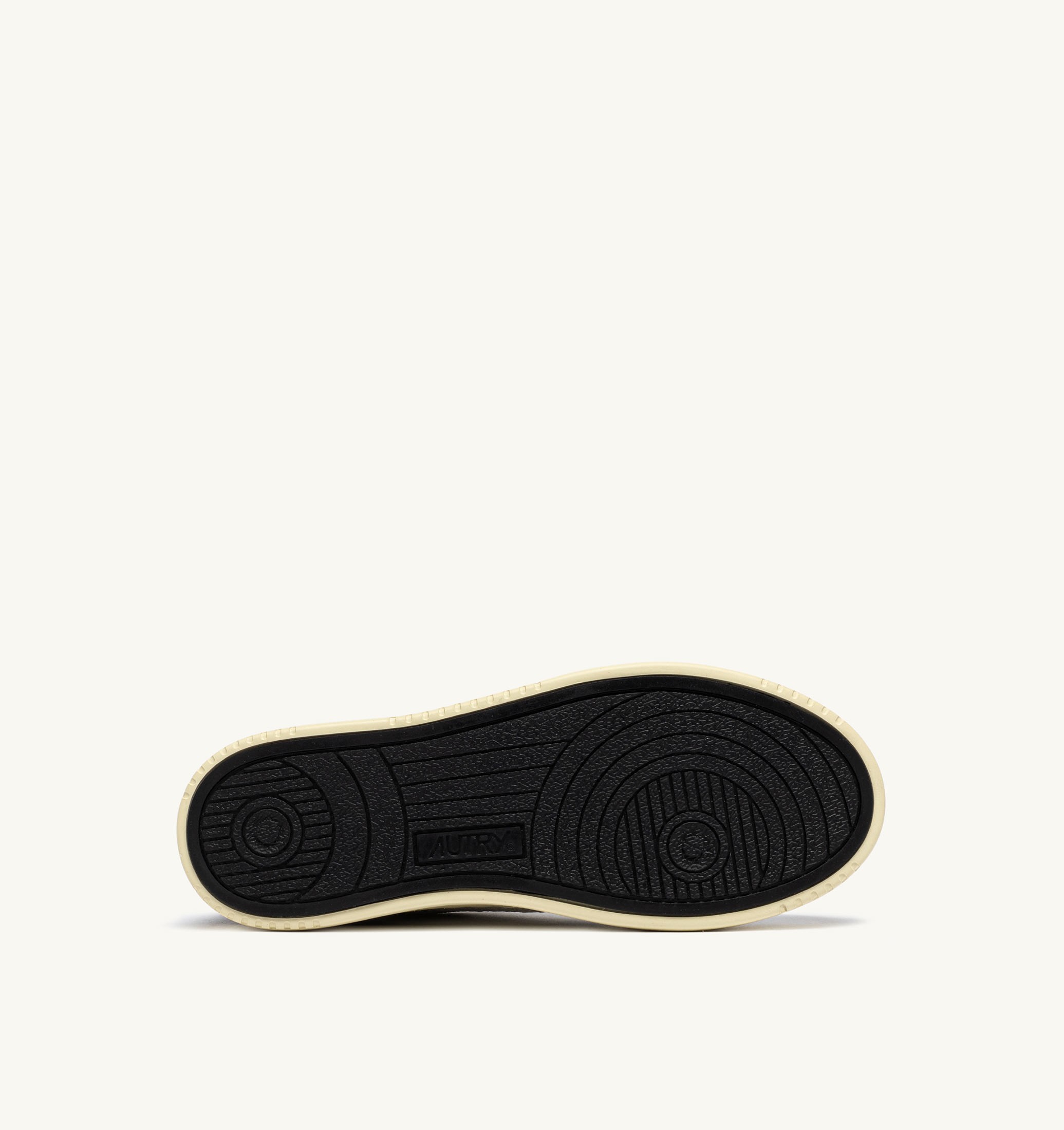 BASKETS MEDALIST EASEKNIT LOW EN MAILLE IVOIRE NOIR ET POWDER