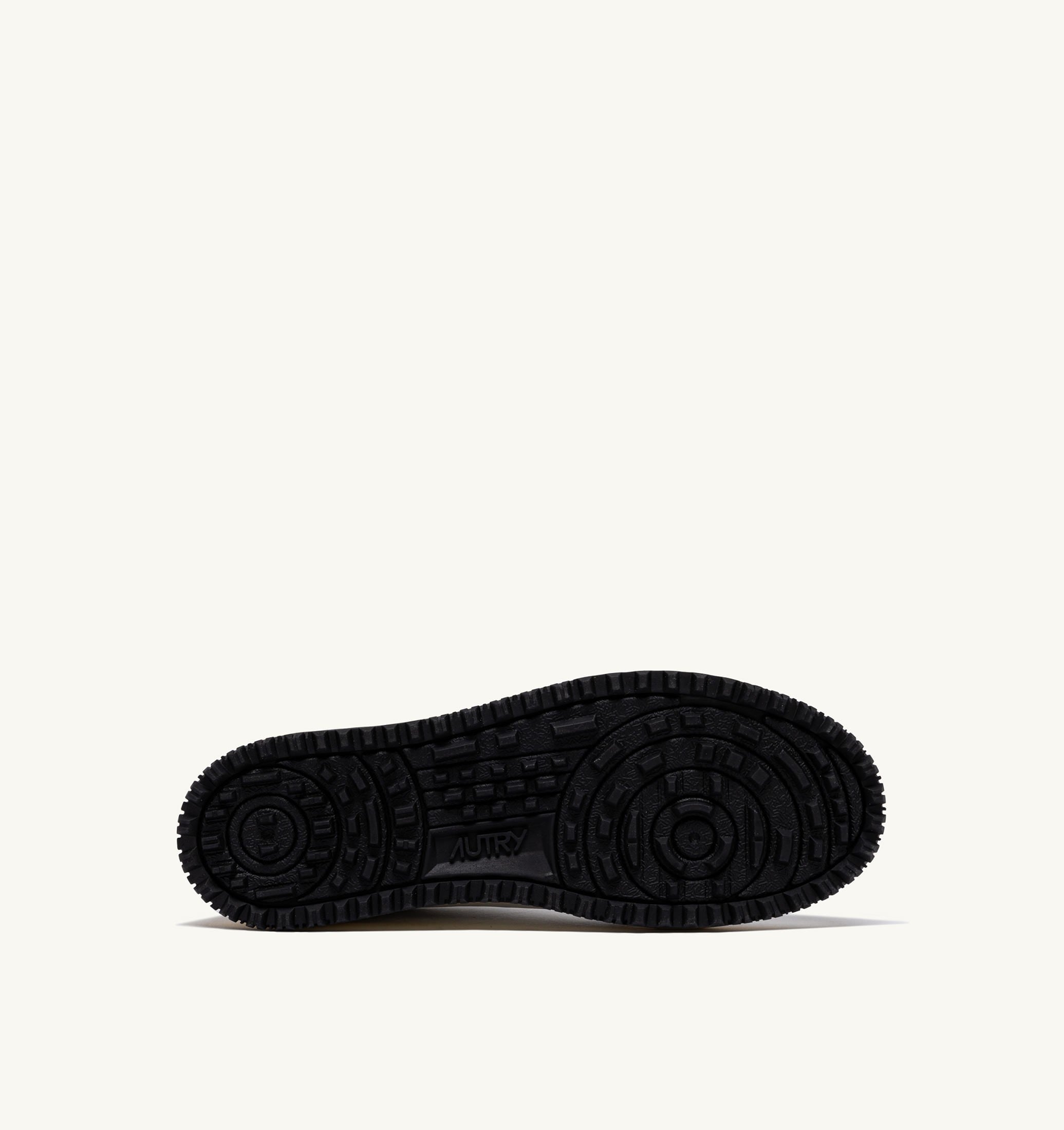 BASKETS GOLF LOW EN CUIR BLANC ET NOIR