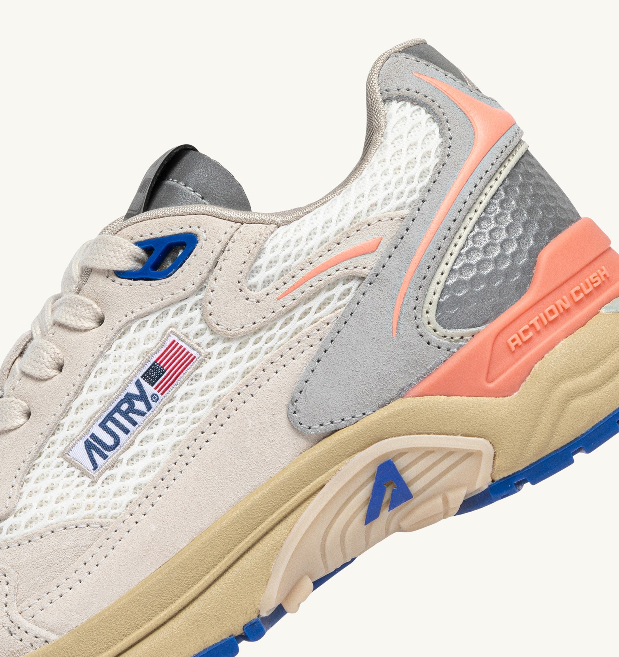 BASKETS HYPERWAY EN MESH ET DAIM BLANC ET PEACH PINK