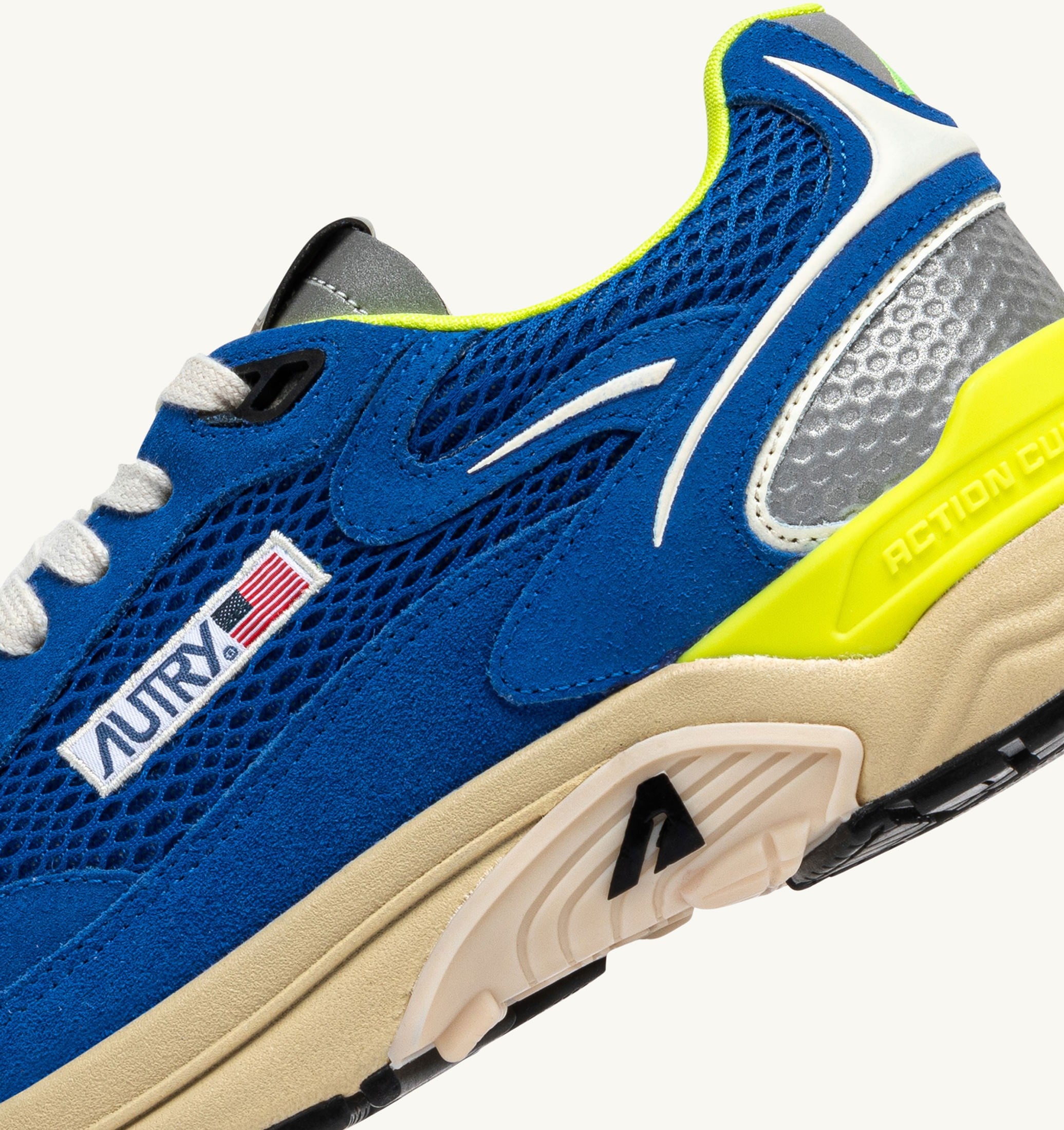 BASKETS HYPERWAY EN MESH ET DAIM PRINCESS BLUE ET VANILLA ICE