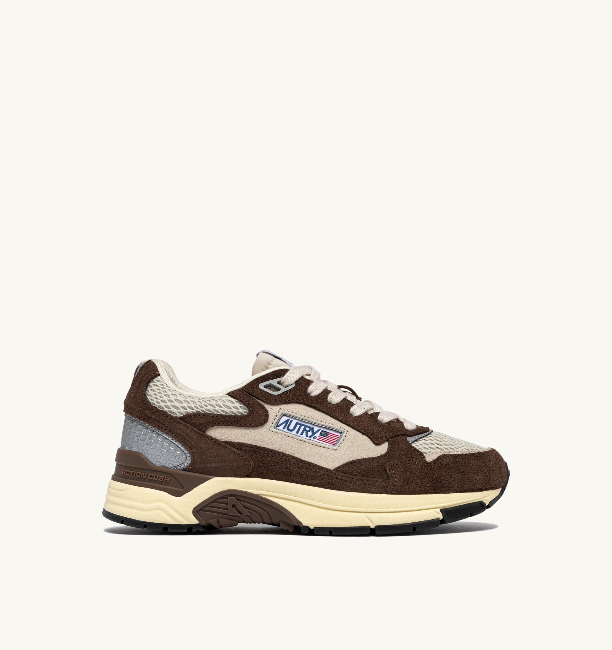 BASKETS HYPERWAY EN MESH ET DAIM SAND ET TERRACOTTA