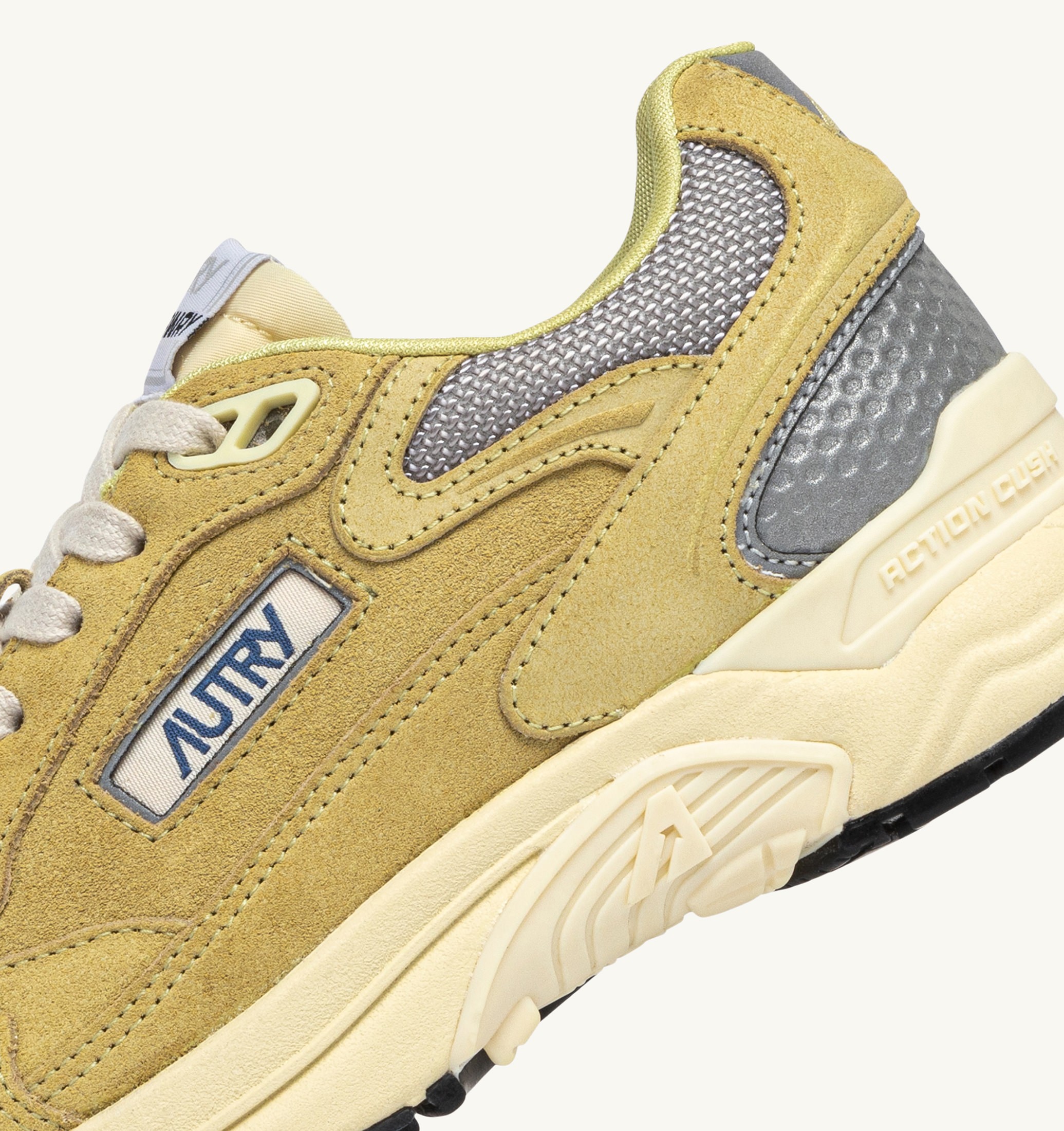 BASKETS HYPERWAY EN MESH ET DAIM SOUTHERN MOSS ET ARGENT
