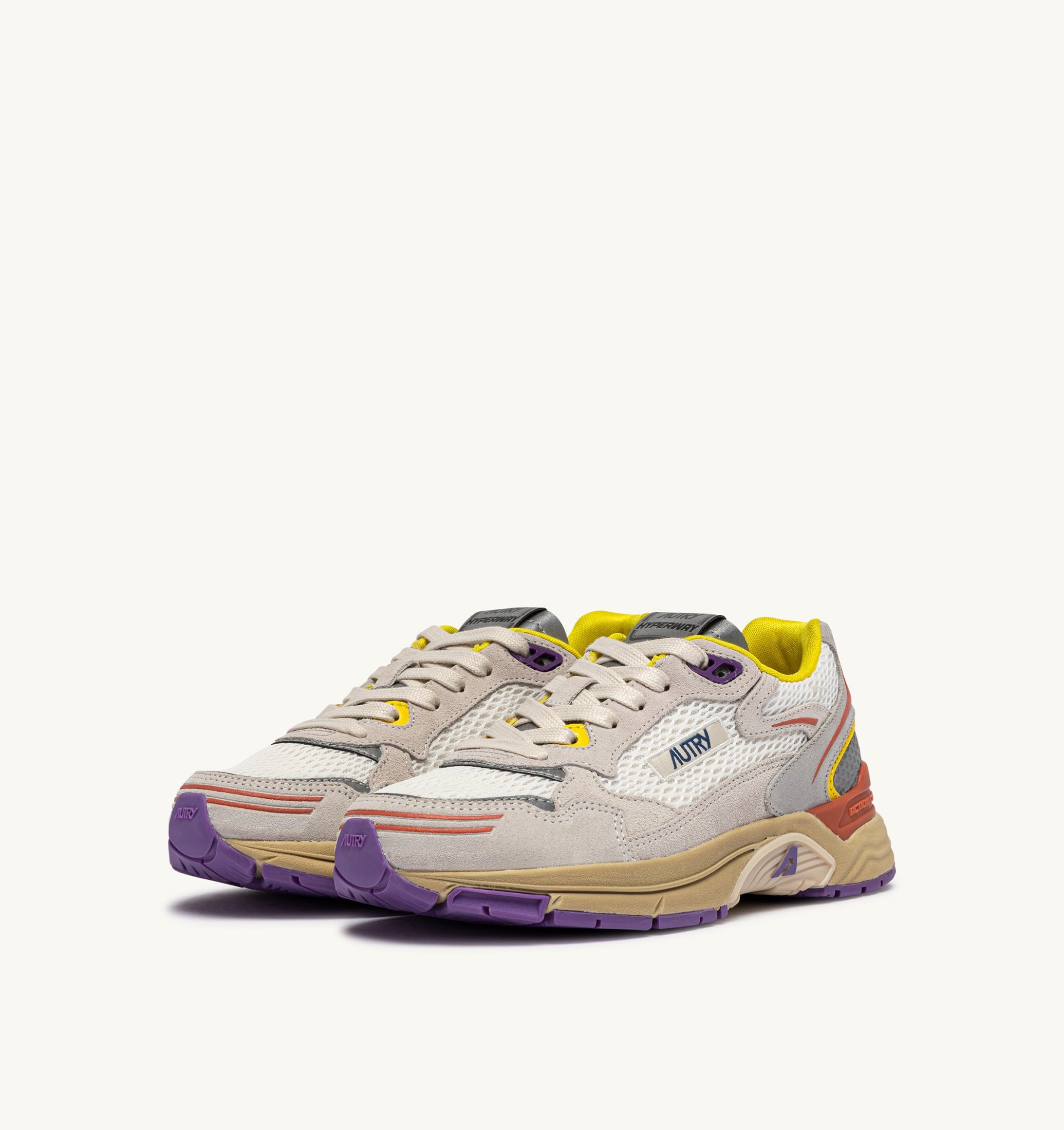 BASKETS HYPERWAY EN DAIM ET MESH BLANC ET ARABESQUE