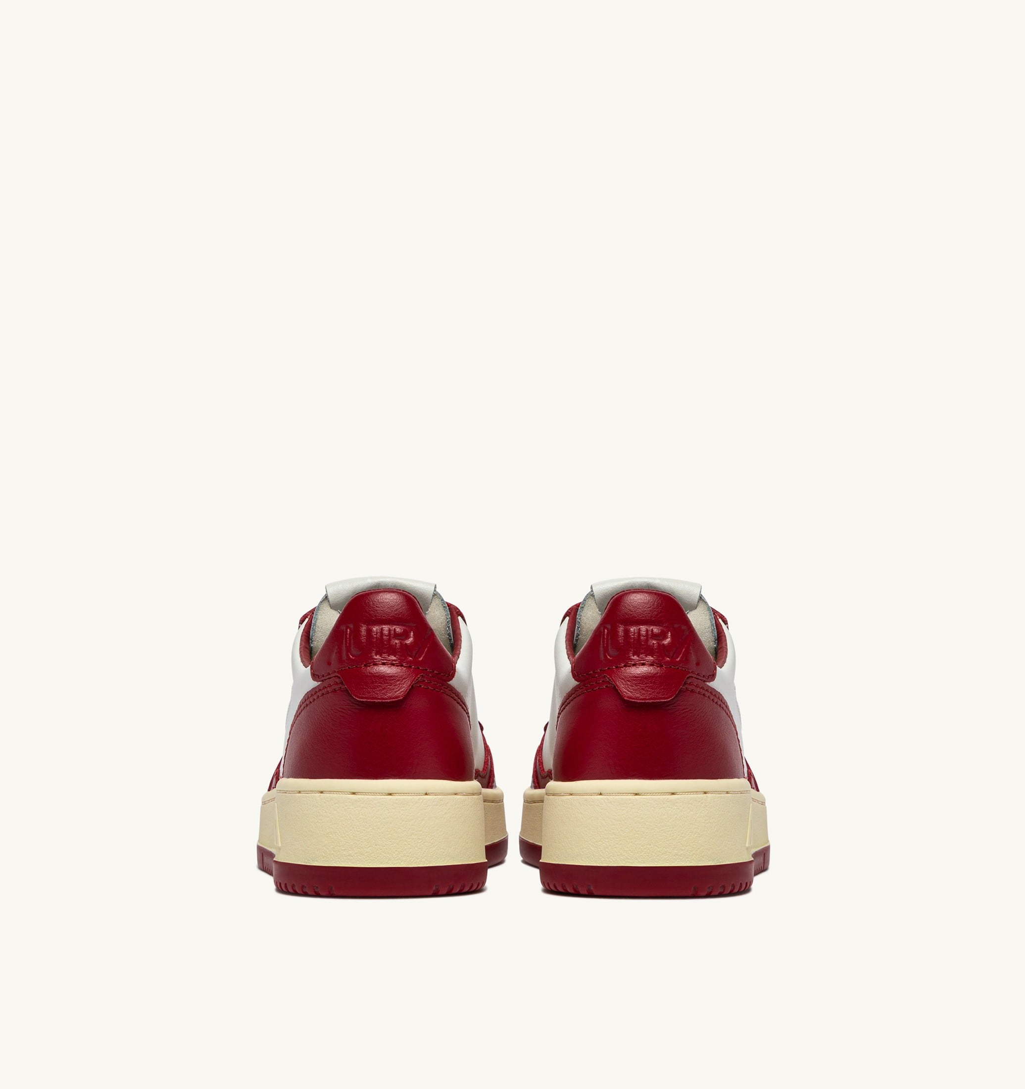BASKETS MEDALIST LOW BICOLORE EN CUIR BLANC ET DEEP CLARET