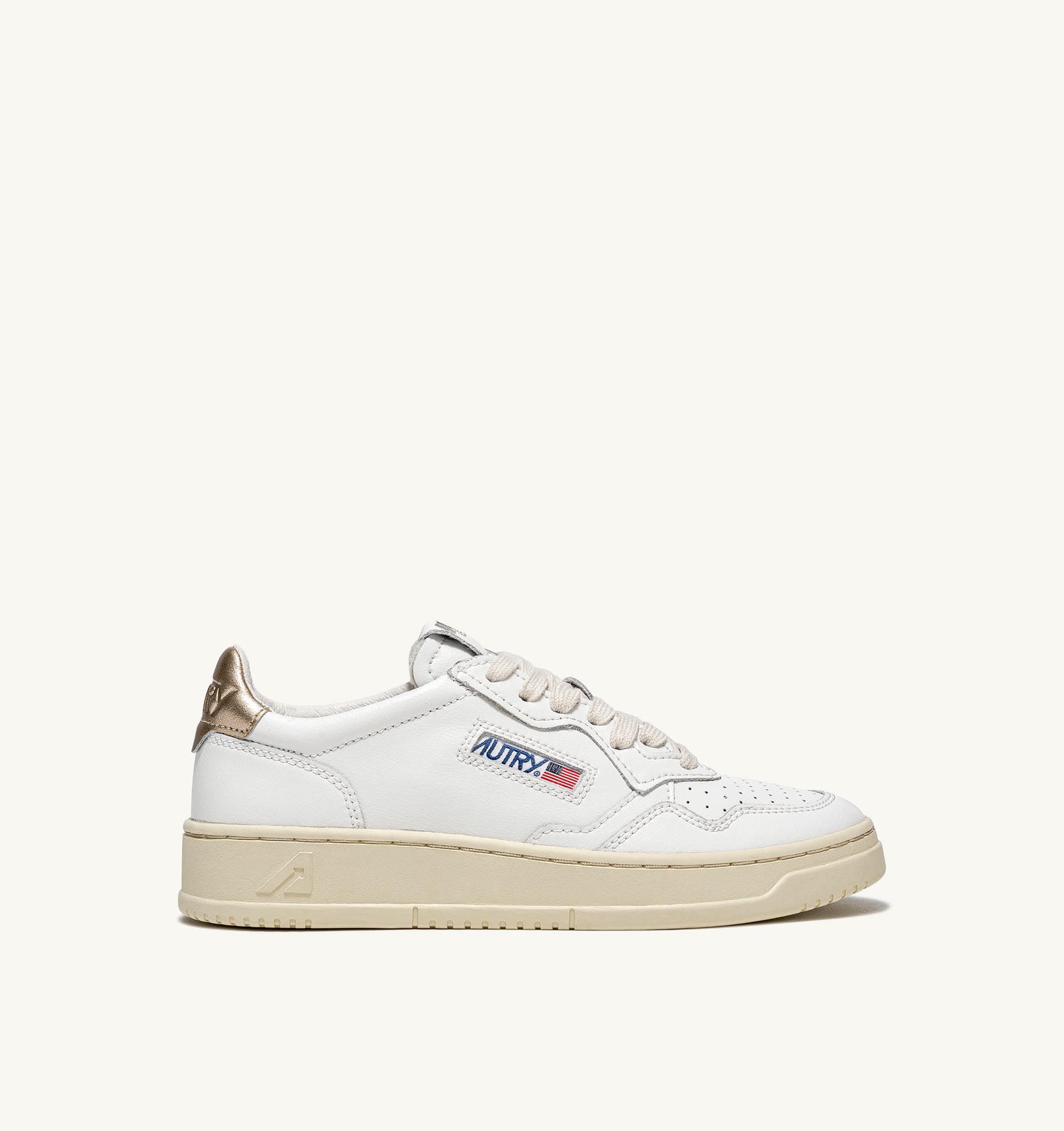 BASKETS MEDALIST LOW EN CUIR BLANC ET MÉTALLISÉ OR