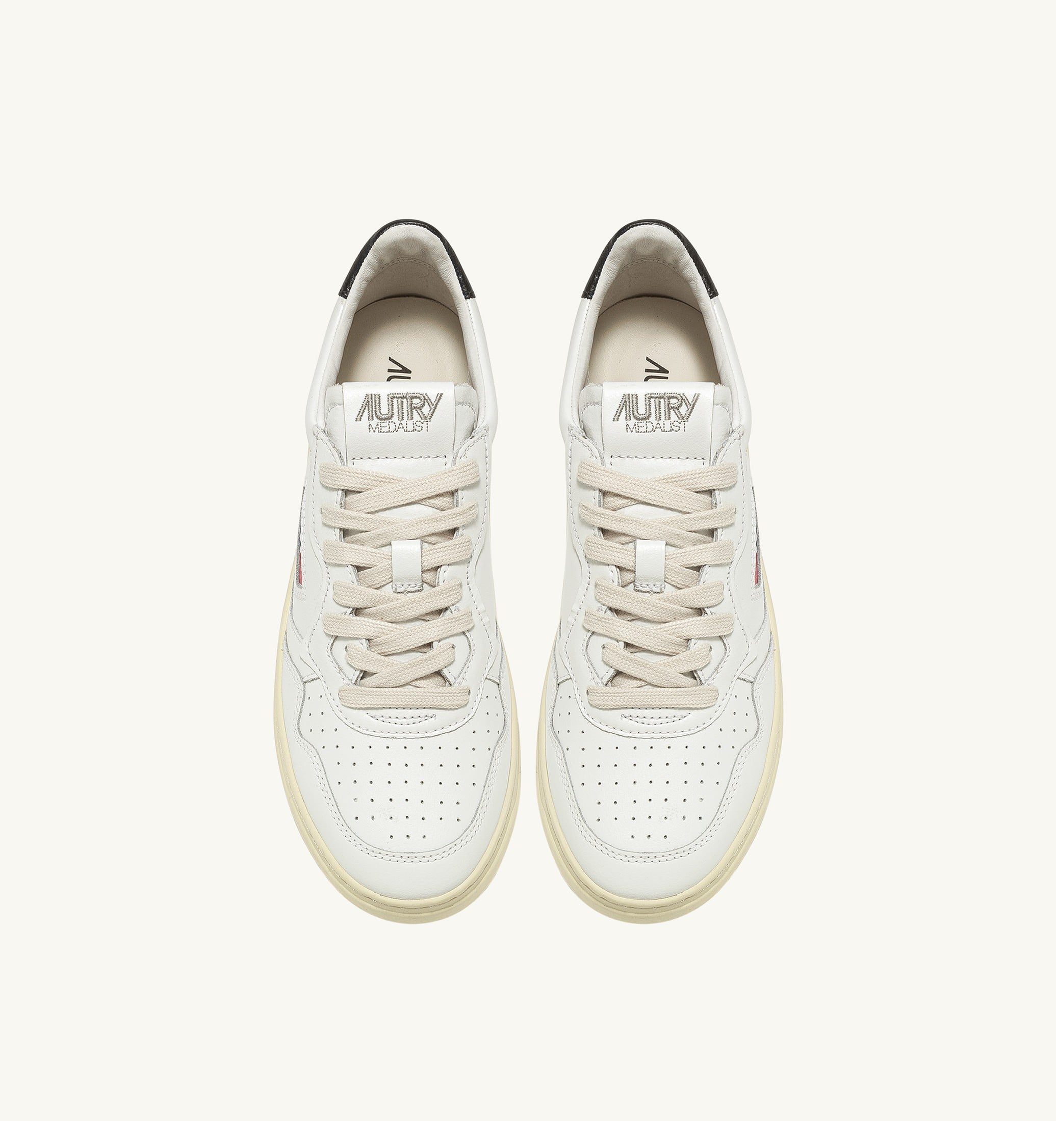 BASKETS MEDALIST LOW EN CUIR BLANC ET NOIR