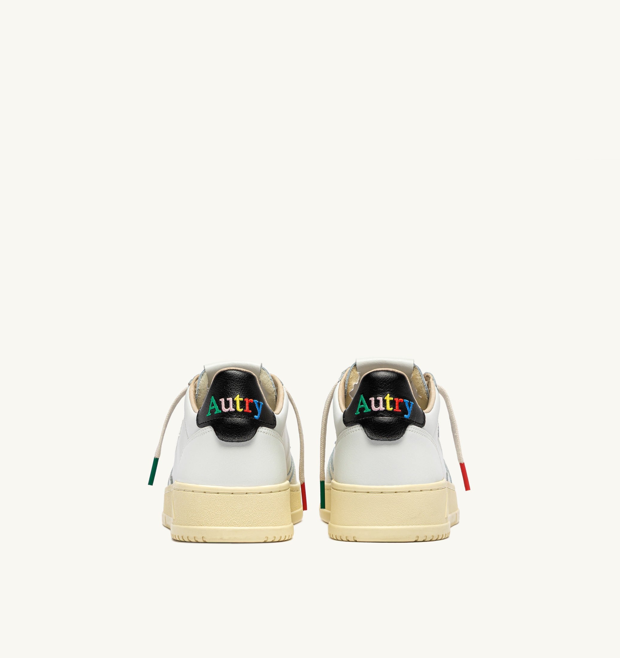 BASKETS MEDALIST LOW EN CUIR BLANC ET NOIR