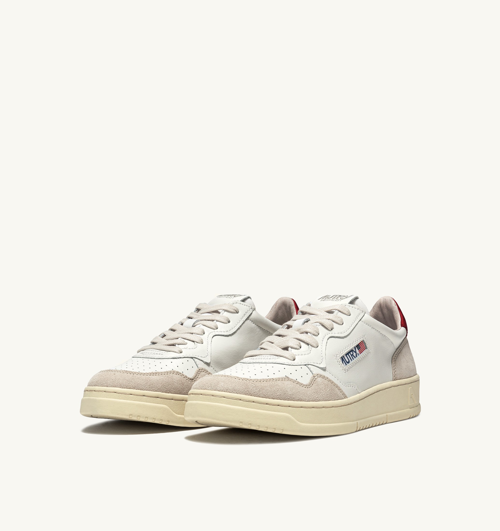 BASKETS MEDALIST LOW EN CUIR BLANC ET ROUGE ET DAIM BEIGE