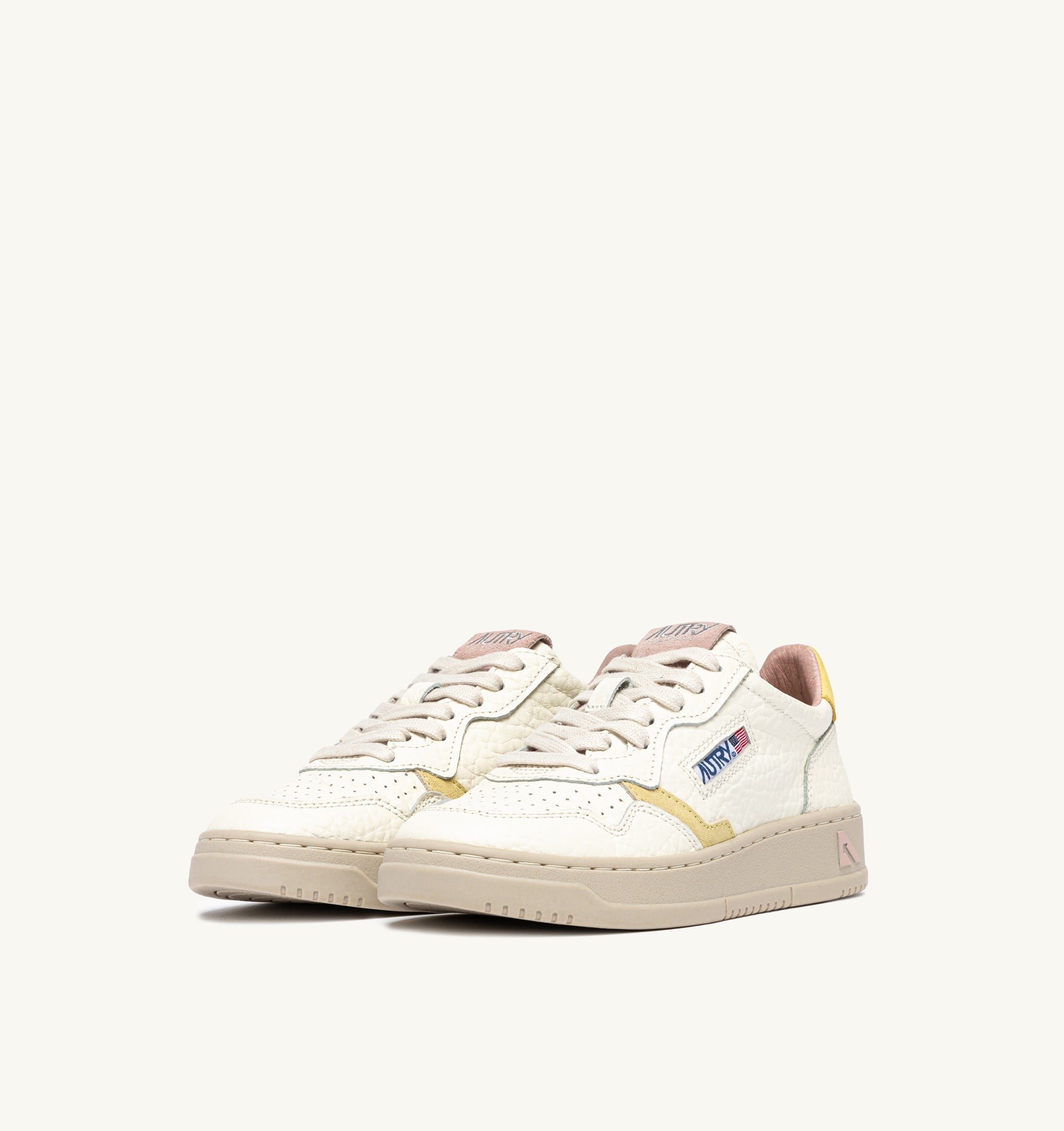 BASKETS MEDALIST LOW EN CUIR LEMON MERINGUE ET SILK