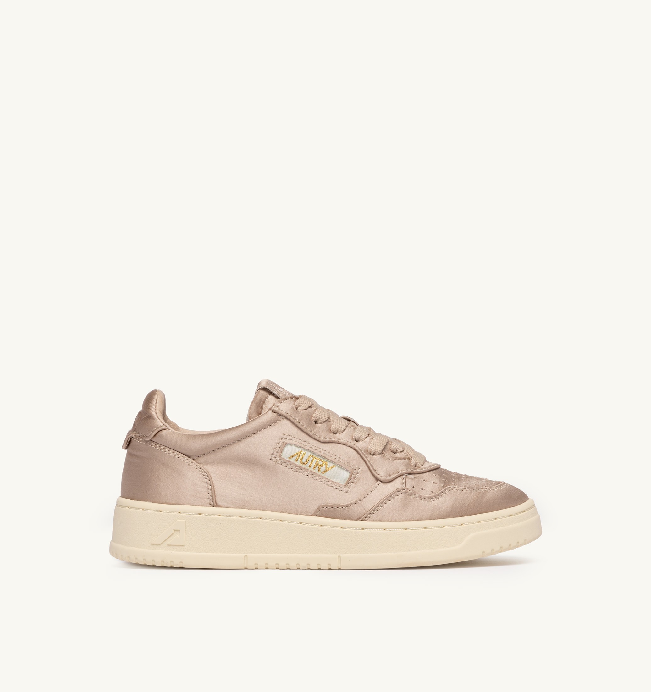BASKETS MEDALIST LOW EN SATIN DESERT ROSE