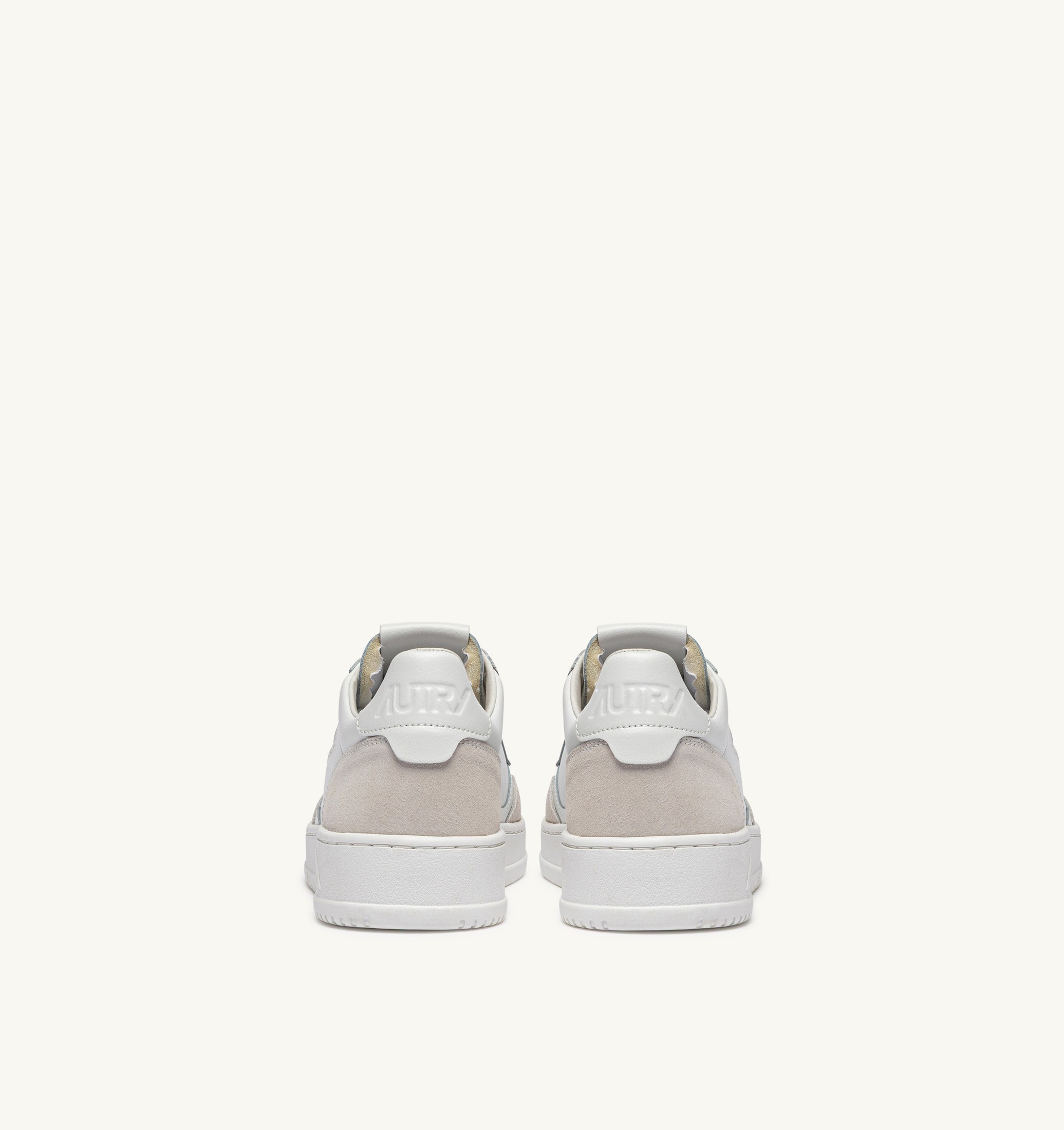 BASKETS MEDALIST LOW EN DAIM ET CUIR BLANC