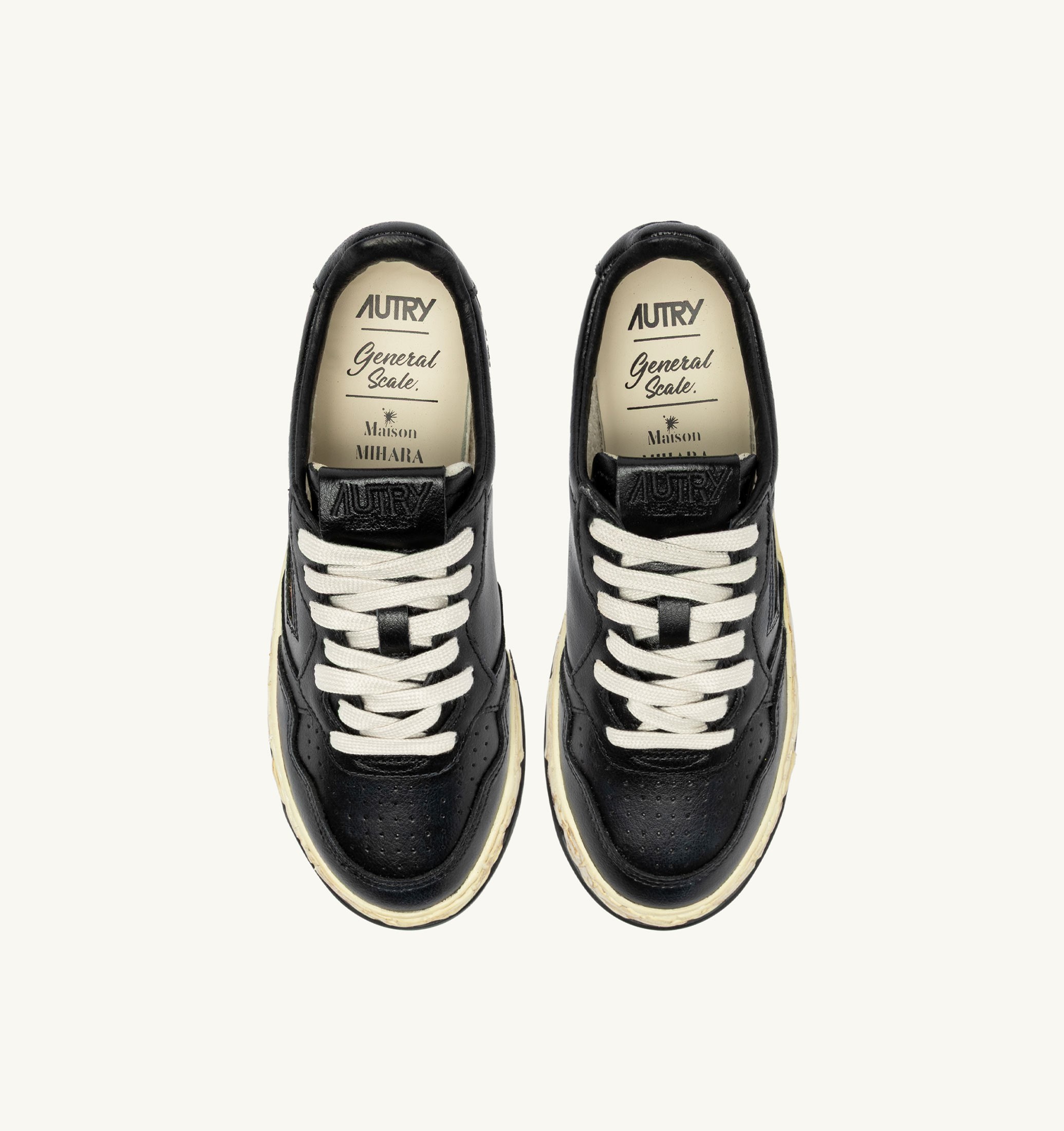 BASKETS MEDALIST LOW SUPER VINTAGE 'AUTRY X MAISON MIHARA YASUHIRO GENERAL SCALE' EN CUIR NOIR