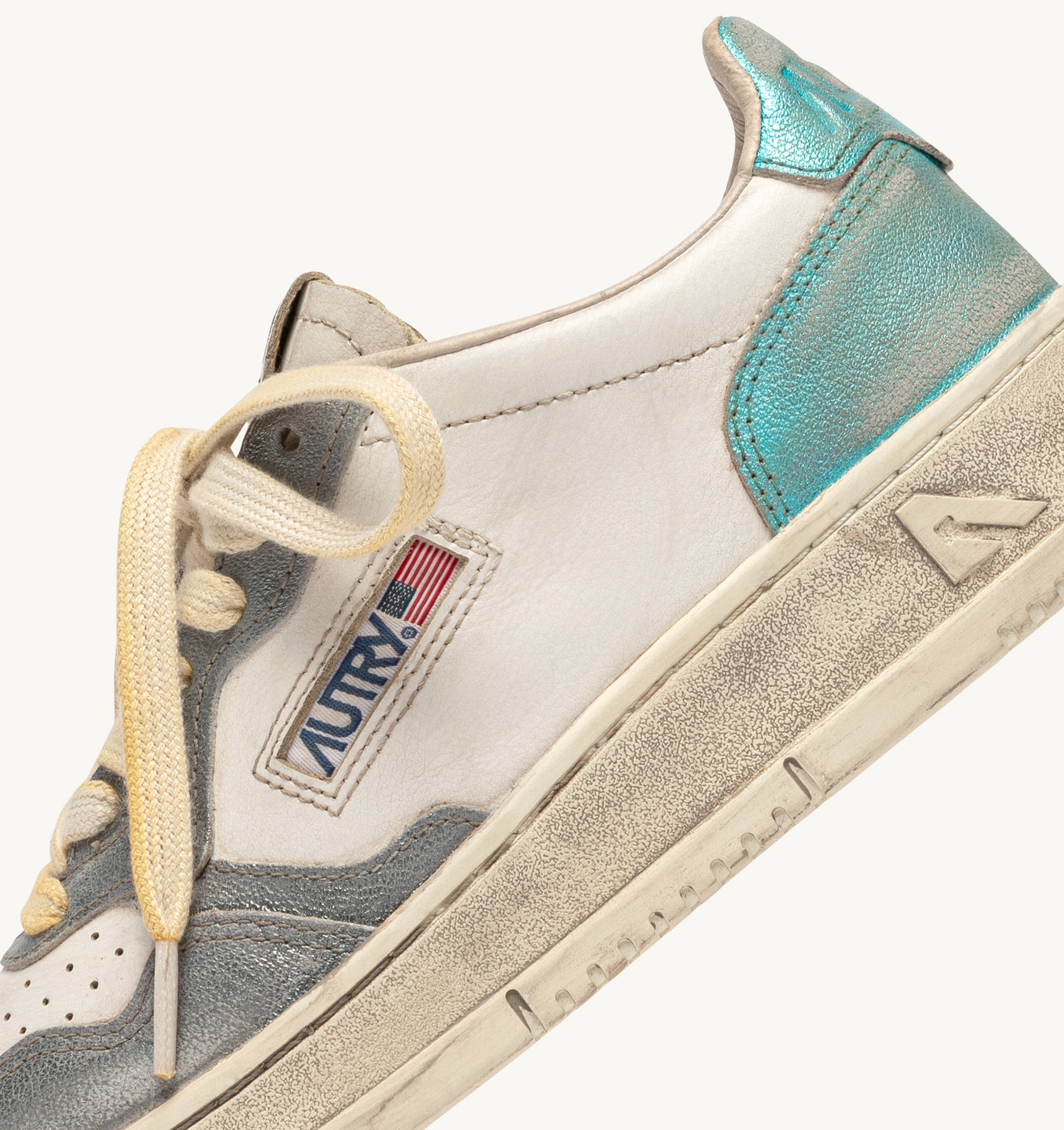 BASKETS MEDALIST LOW SUPER VINTAGE EN CUIR ASH ET SEA