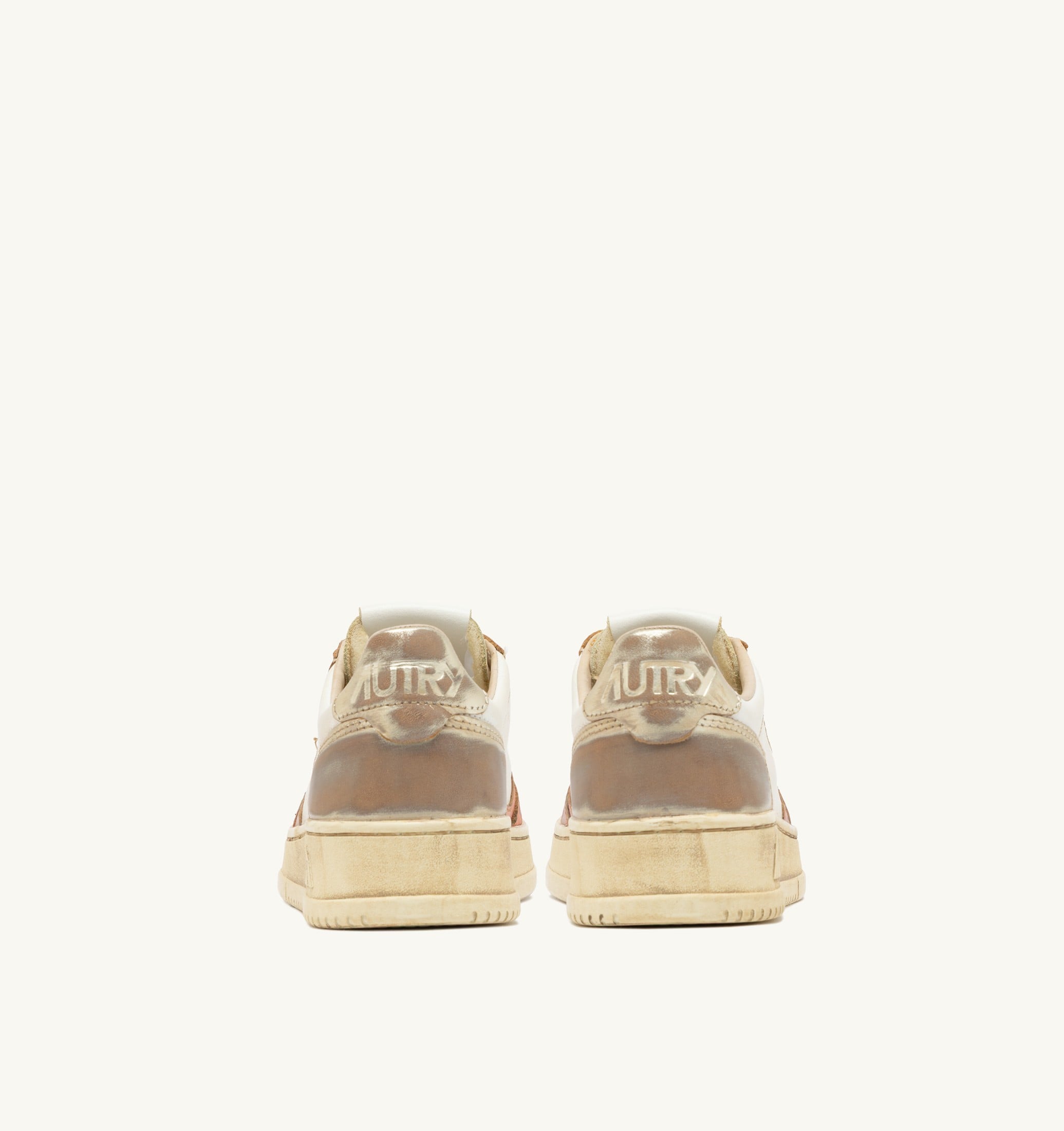 BASKETS MEDALIST LOW SUPER VINTAGE EN CUIR PLATINE ET ORANGE