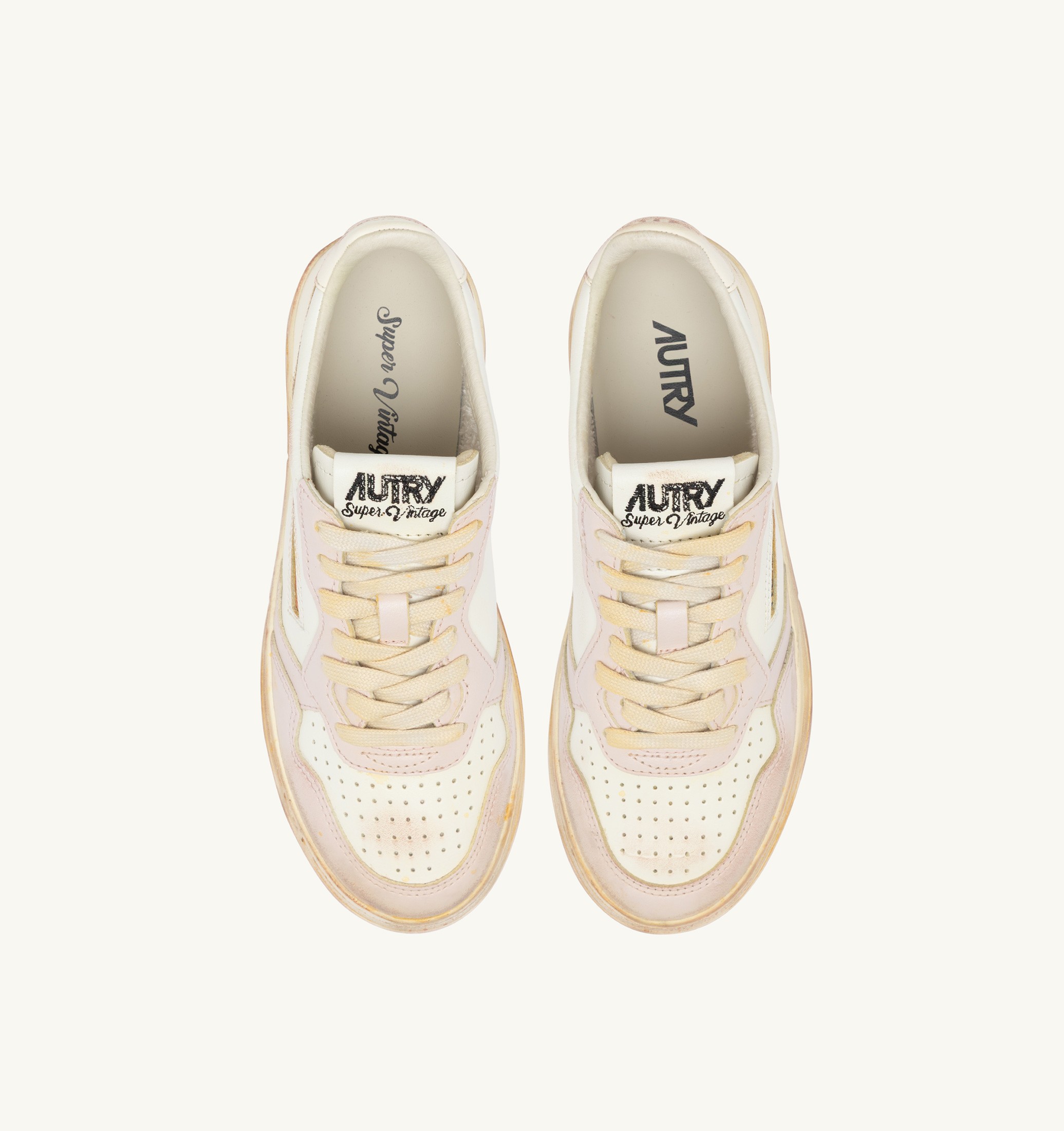 BASKETS MEDALIST LOW SUPER VINTAGE EN CUIR VANILLA BLANC ET MAUVE