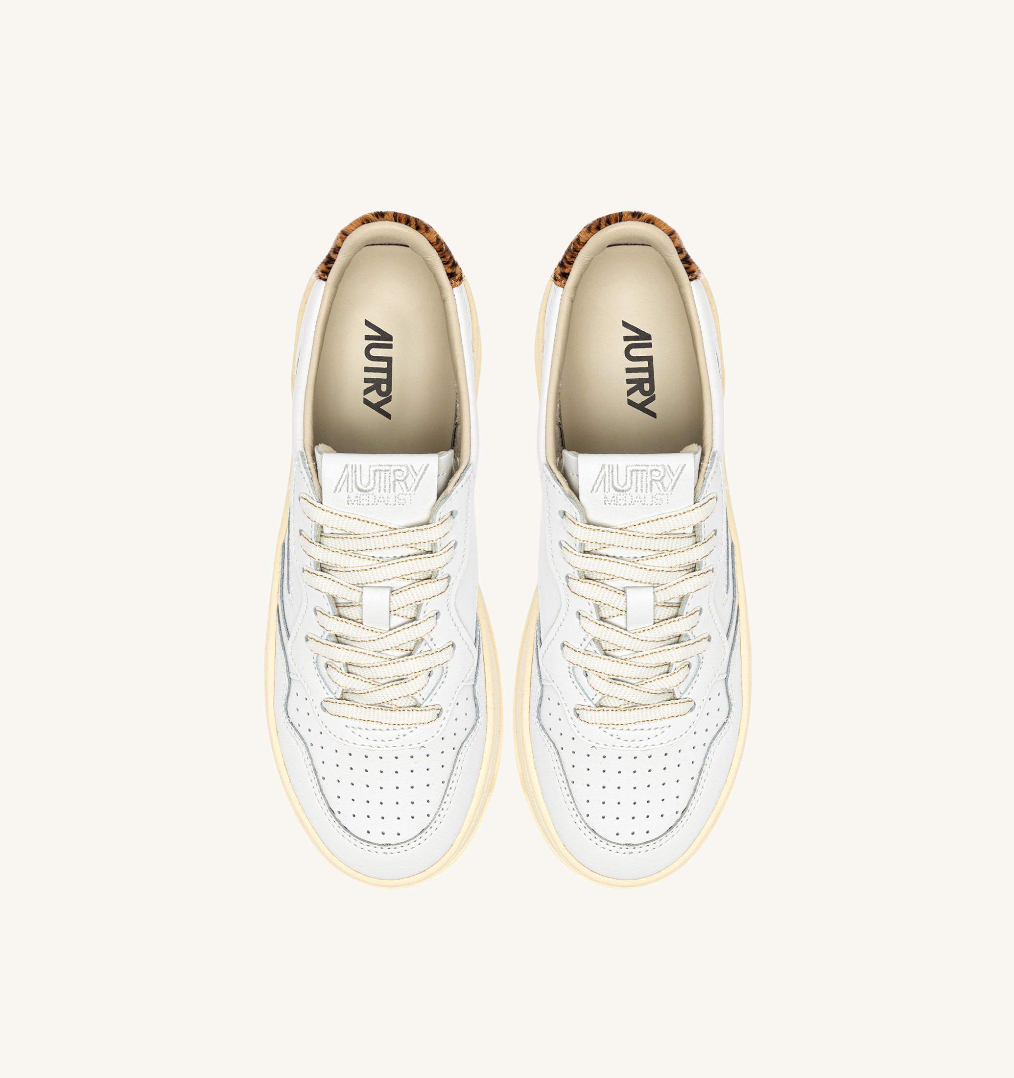 BASKETS MEDALIST PLATFORM EN CUIR BLANC ET LEOPARD