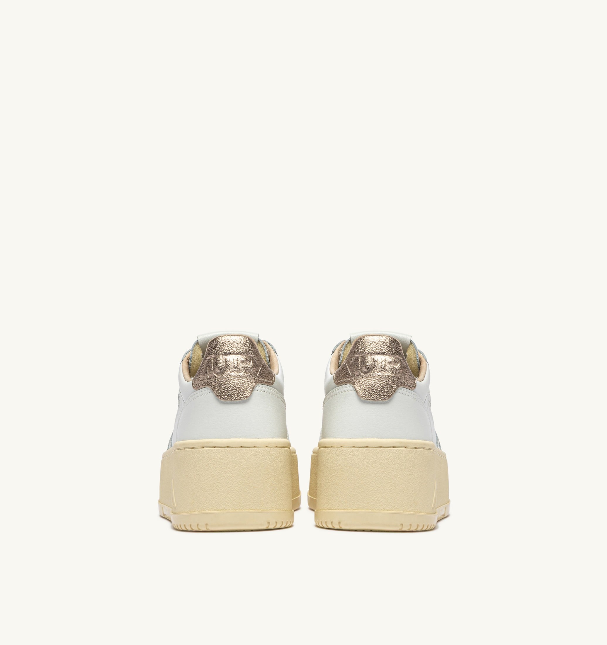 BASKETS MEDALIST PLATFORM EN DAIM ET CUIR FEATHER GRAY ET BLANC
