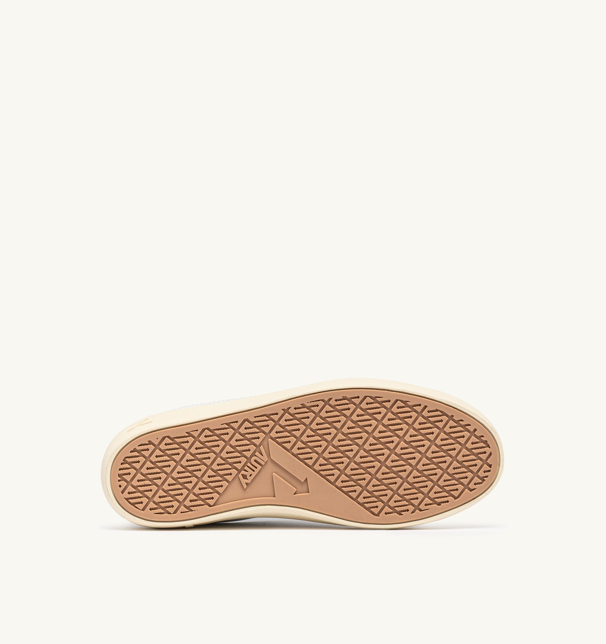 BASKETS WINDSCAPE LOW EN CUIR BLANC ET FAIRY TALE