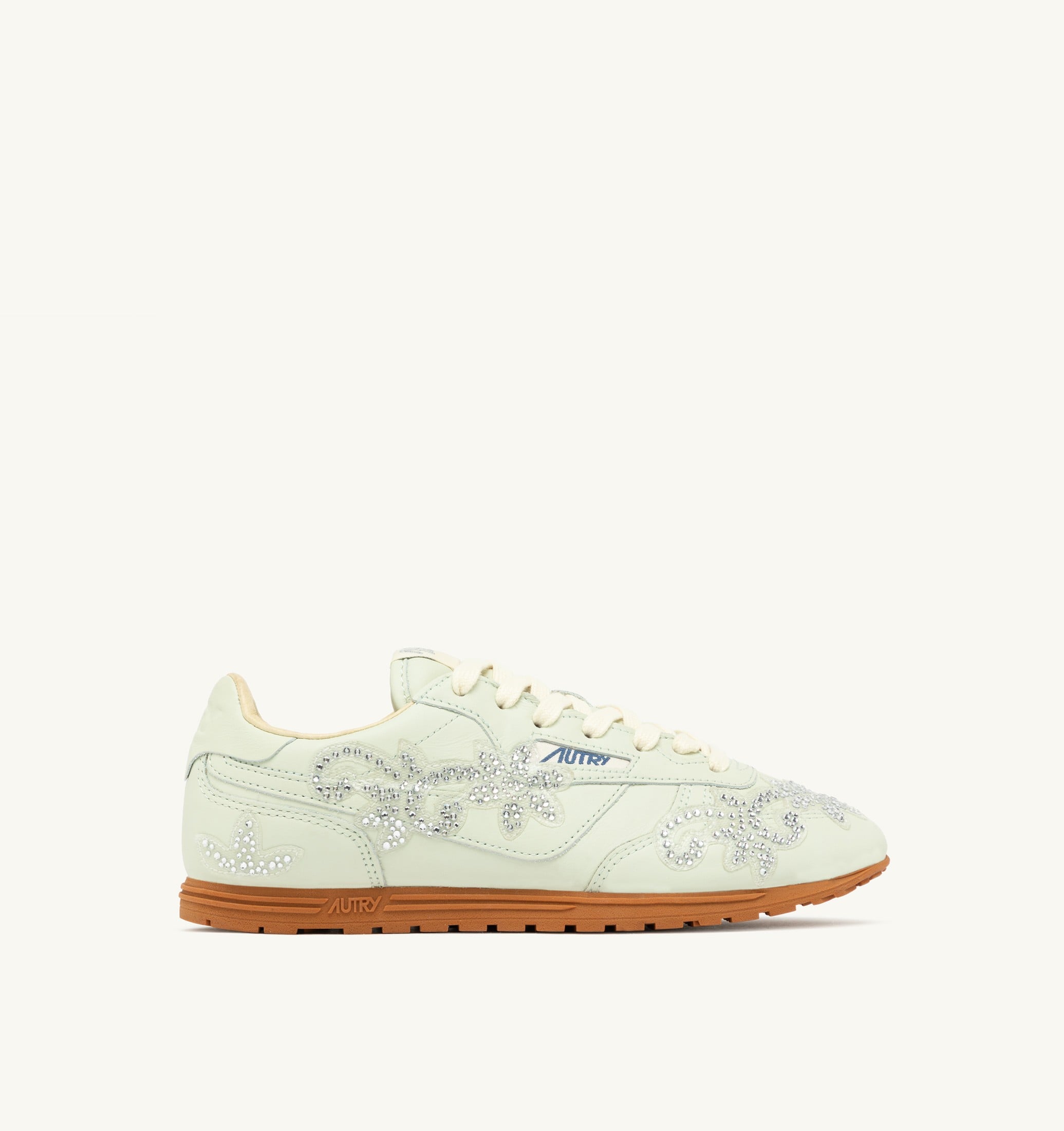 BASKETS WINDSPIN EN CUIR BONE WHITE AVEC APPLICATIONS
