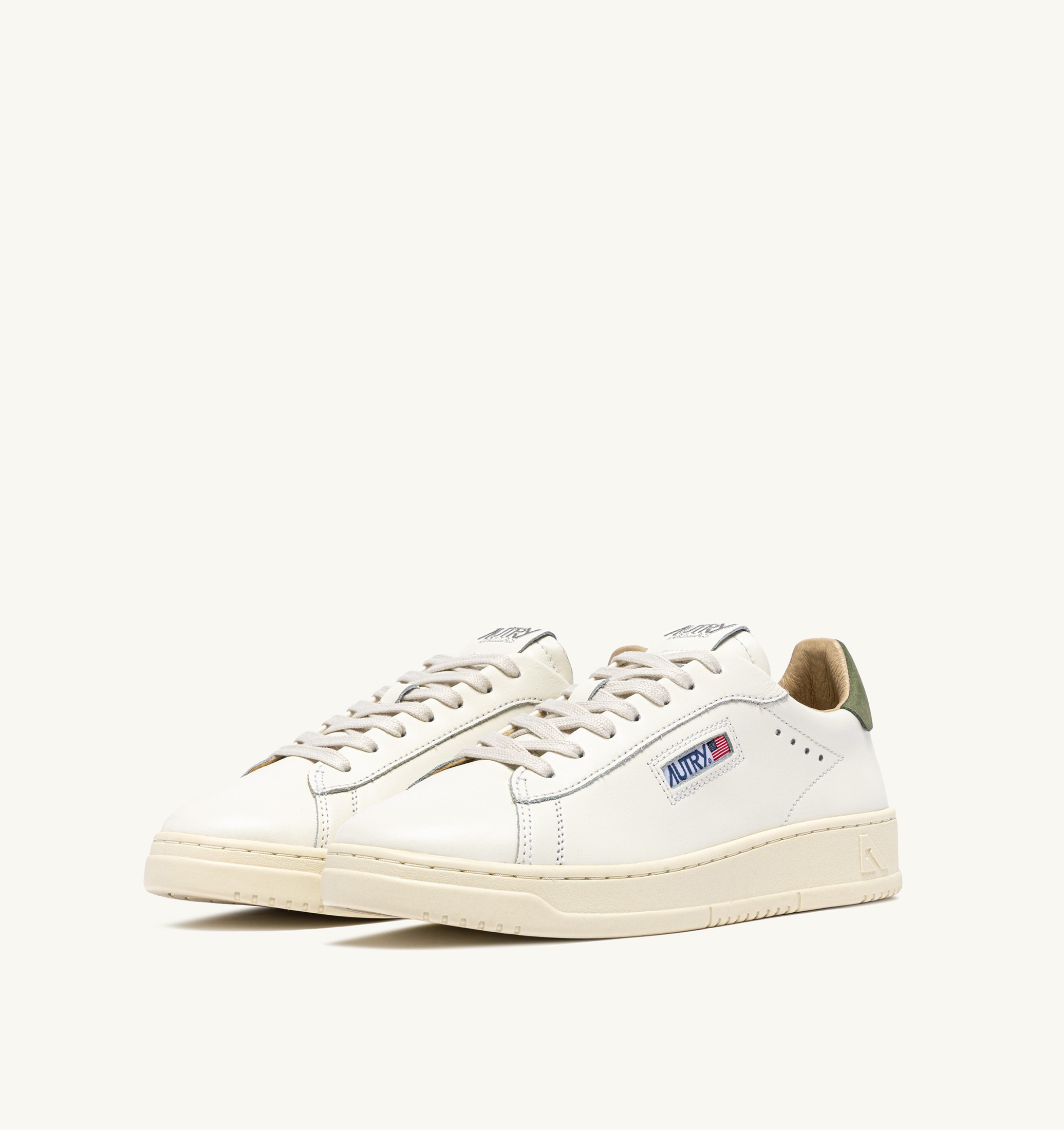 BASKETS DALLAS LOW EN CUIR LODEN GREEN ET MARSHMALLOW