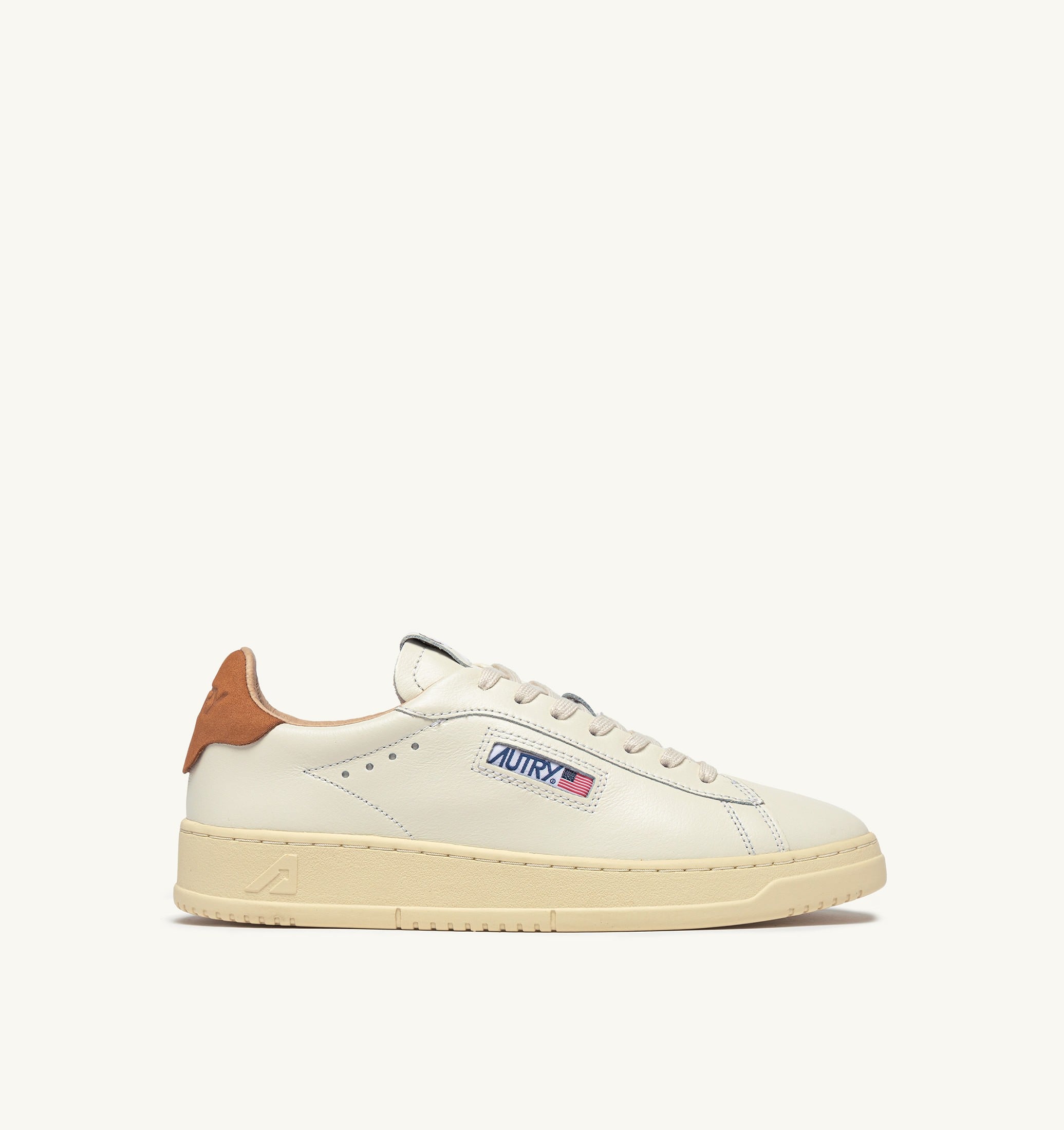BASKETS DALLAS LOW EN CUIR MARSHMALLOW ET BROWN SUGAR