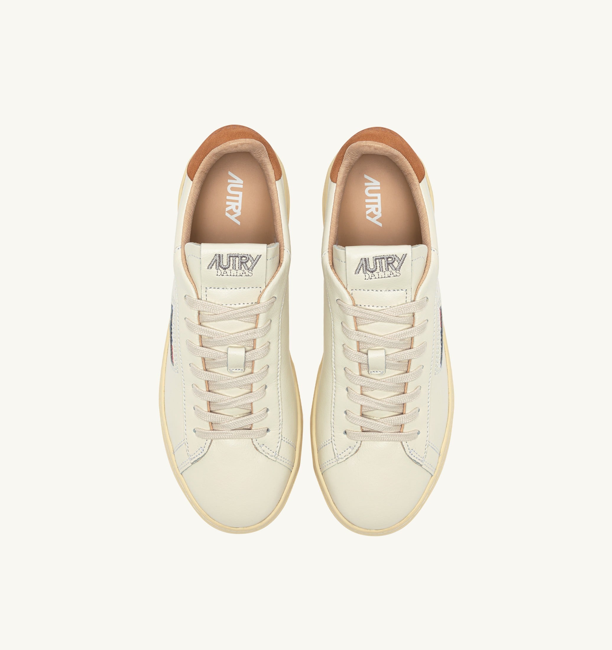 BASKETS DALLAS LOW EN CUIR MARSHMALLOW ET BROWN SUGAR