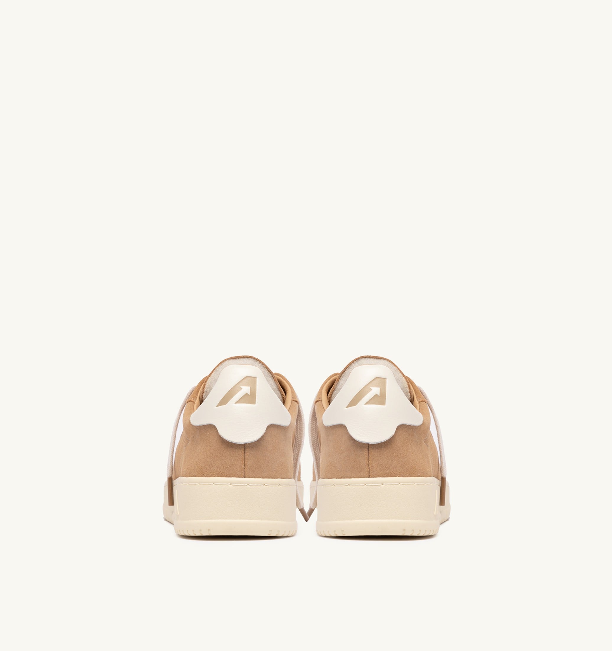 BASKETS DALLAS LOW EN DAIM PEANUT