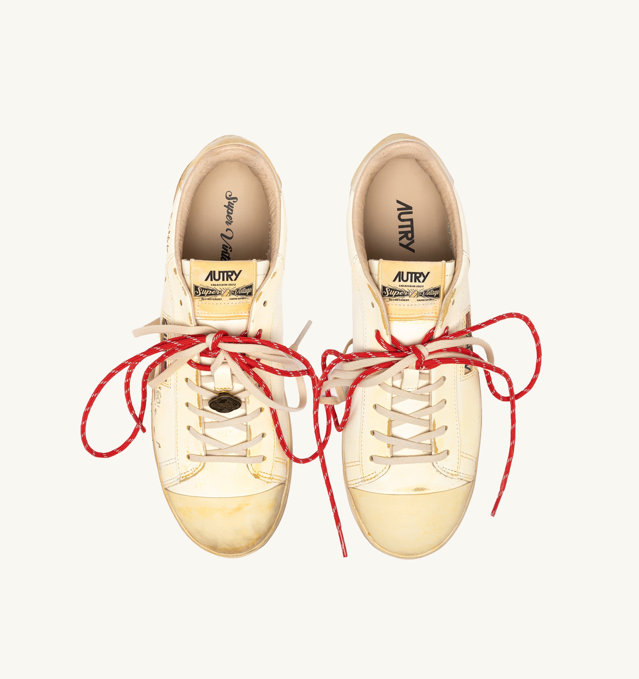 BASKETS DALLAS LOW SUPER VINTAGE EN CUIR MARSHMALLOW