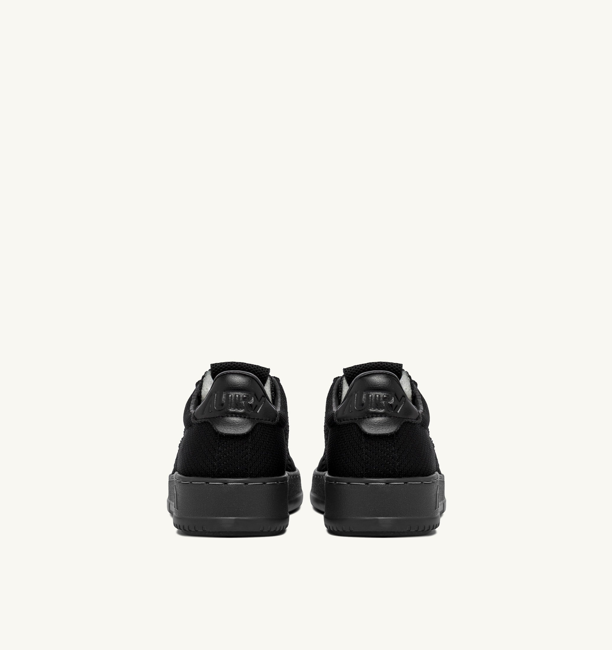 BASKETS MEDALIST EASEKNIT LOW EN MAILLE NOIRE