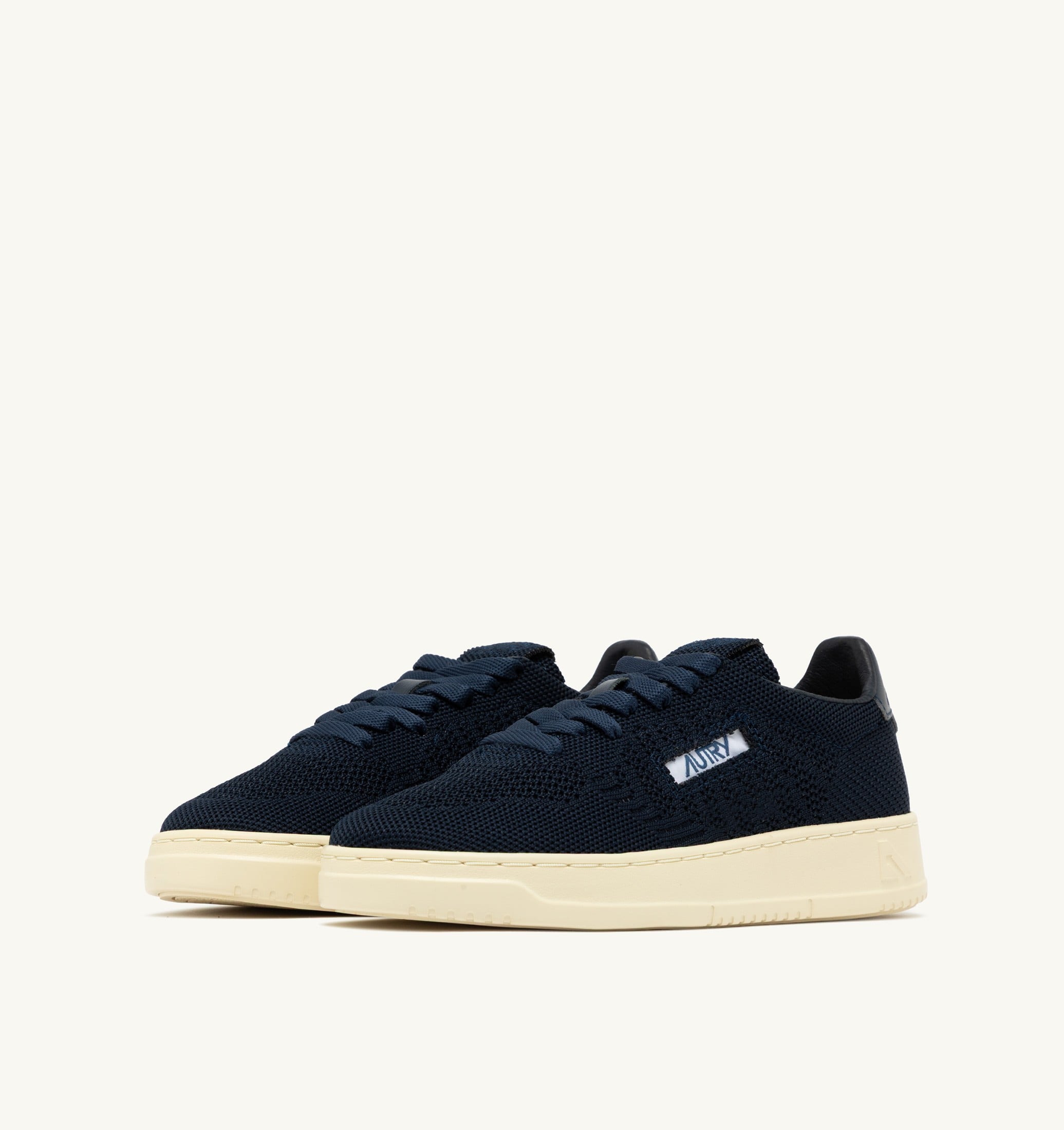 BASKETS MEDALIST EASEKNIT LOW EN MAILLE SPACE BLUE