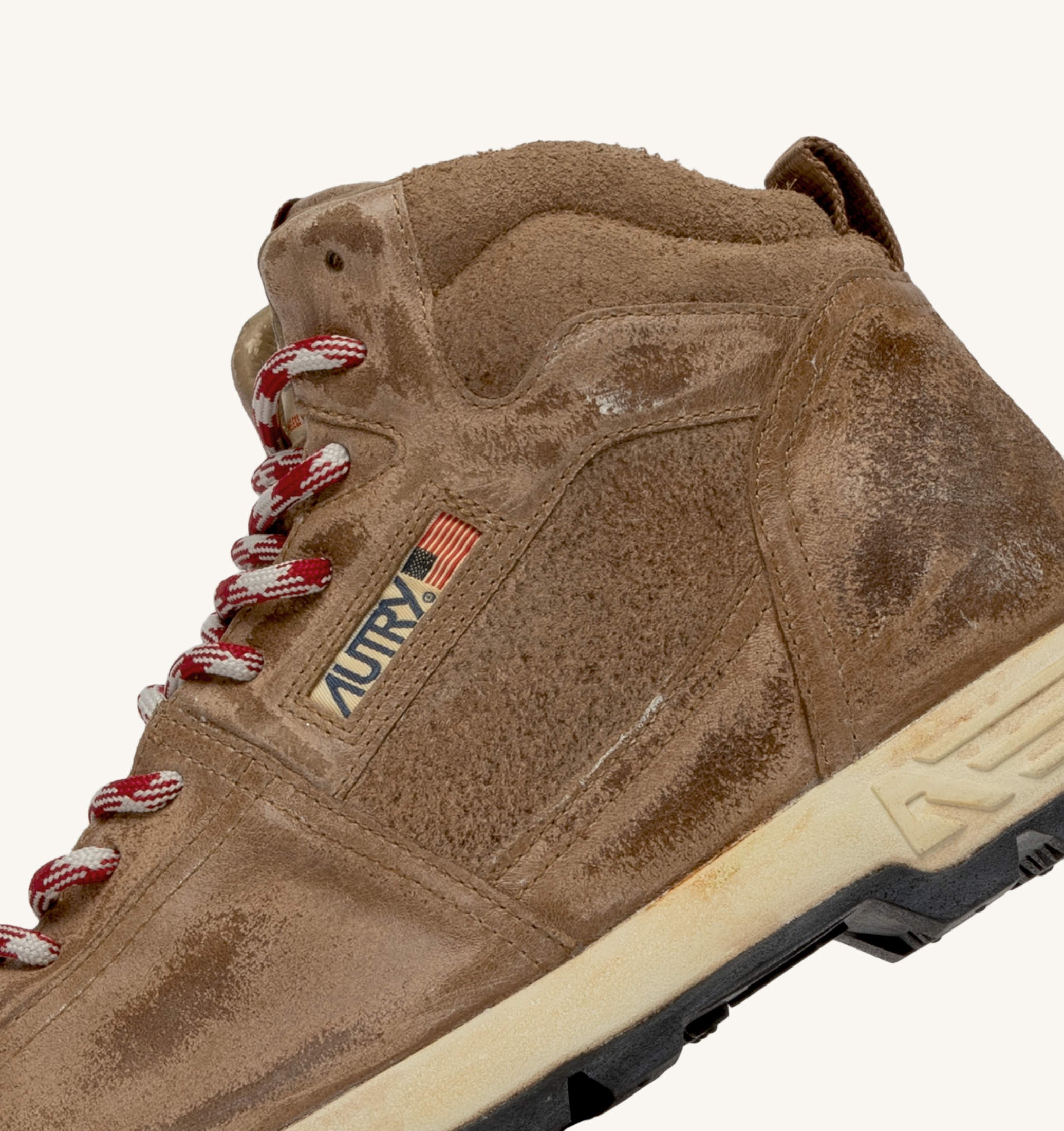 MALGA EN CUIR ET DAIM COLORIS CIGAR