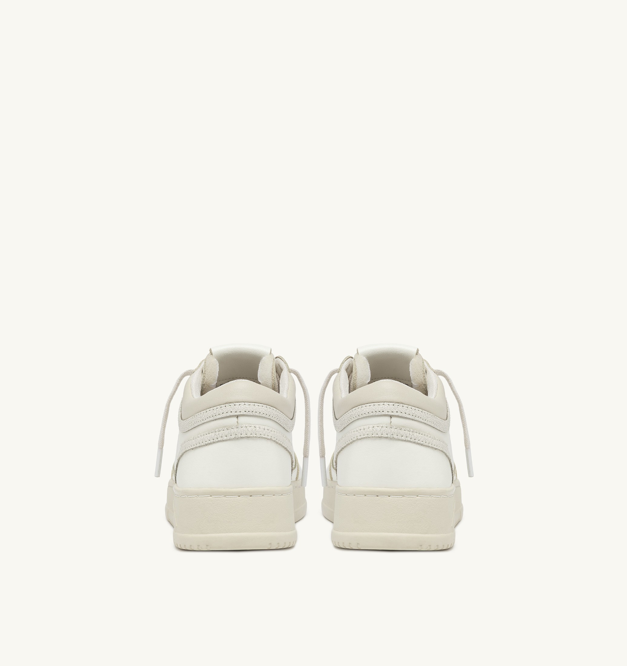 BASKETS MED-WAY EN CUIR COLORIS MARSHMALLOW ET BLANC
