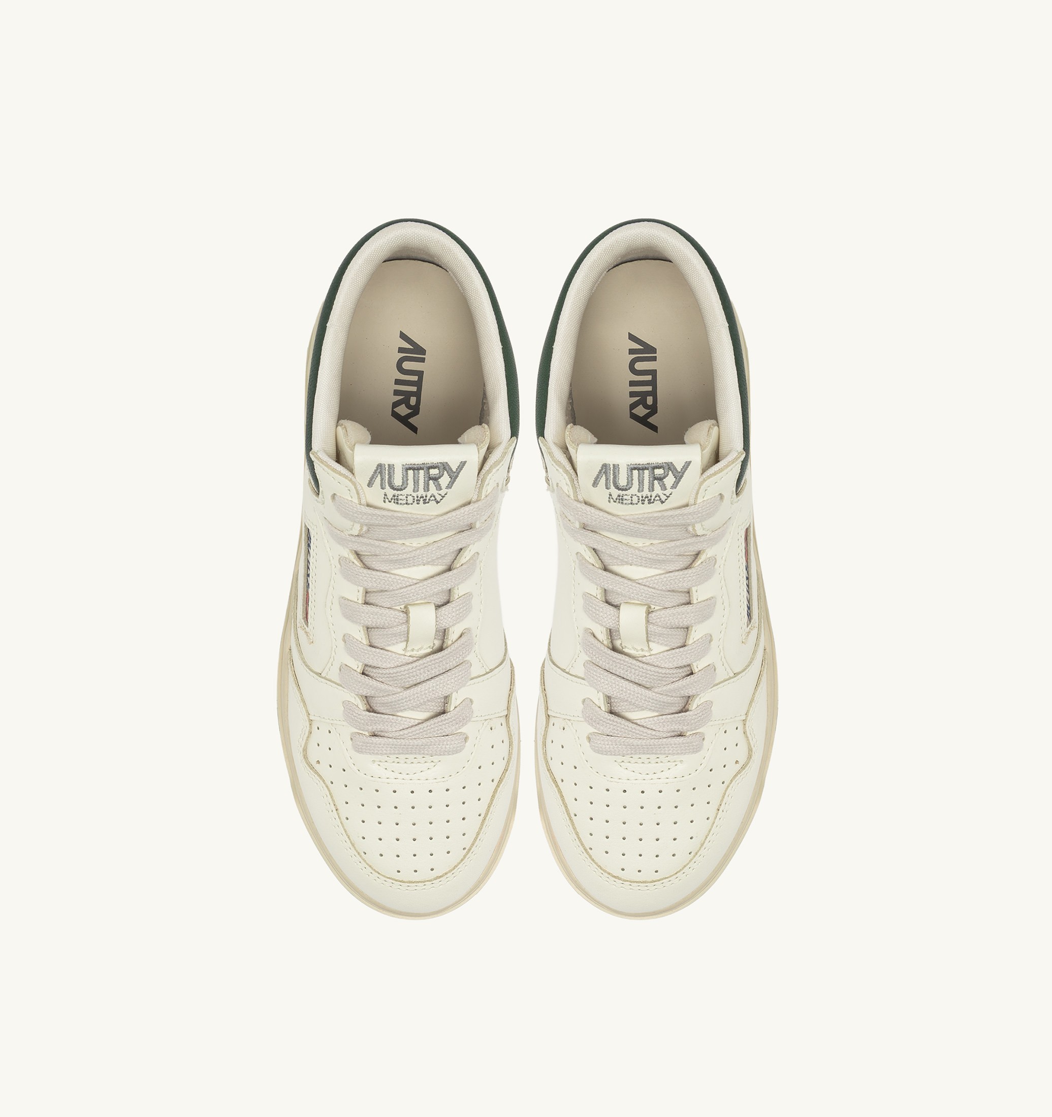 BASKETS MED-WAY EN CUIR COLORIS MARSHMALLOW ET MOUNTAIN