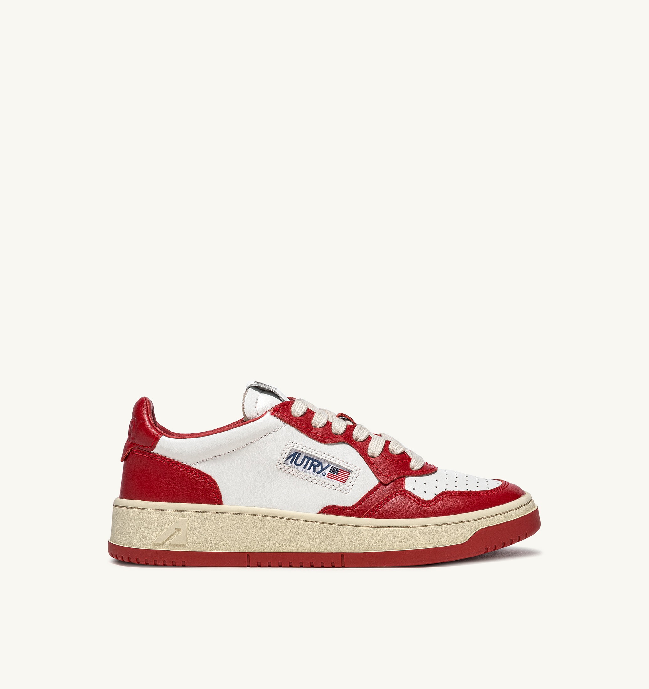 BASKETS MEDALIST LOW BICOLORE EN CUIR BLANC ET ROUGE