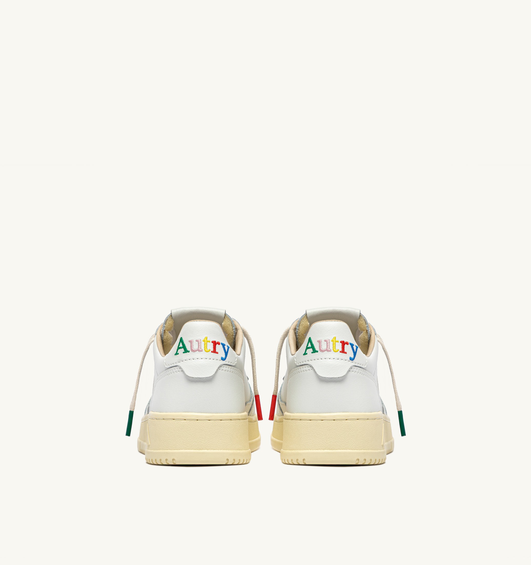 BASKETS MEDALIST LOW EN CUIR BLANC
