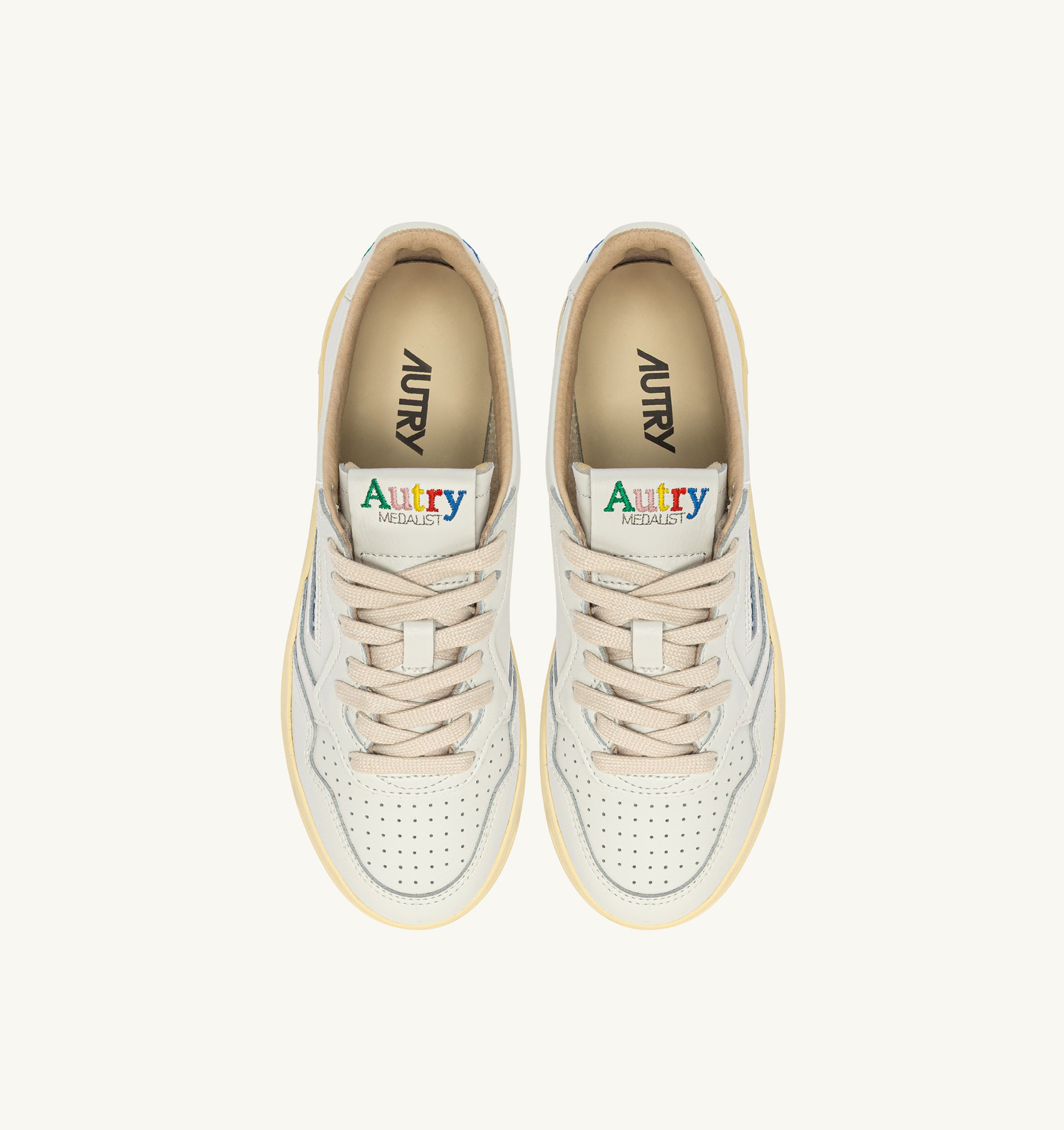 BASKETS MEDALIST LOW EN CUIR BLANC