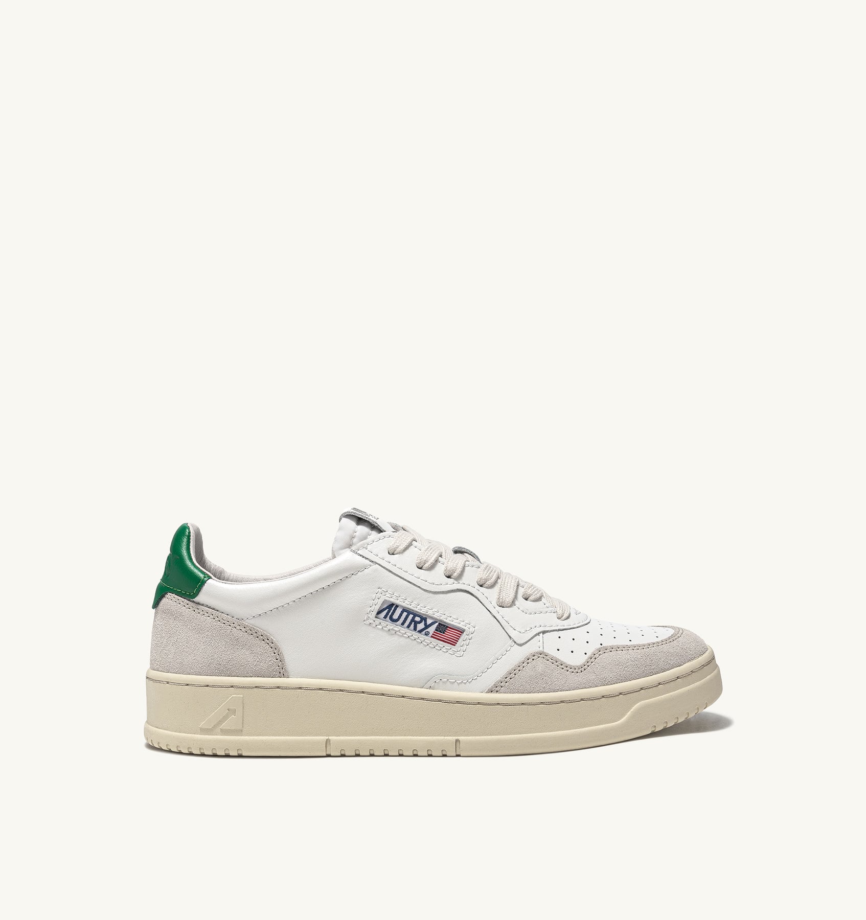 BASKETS MEDALIST LOW EN CUIR BLANC ET AMAZON ET DAIM BEIGE