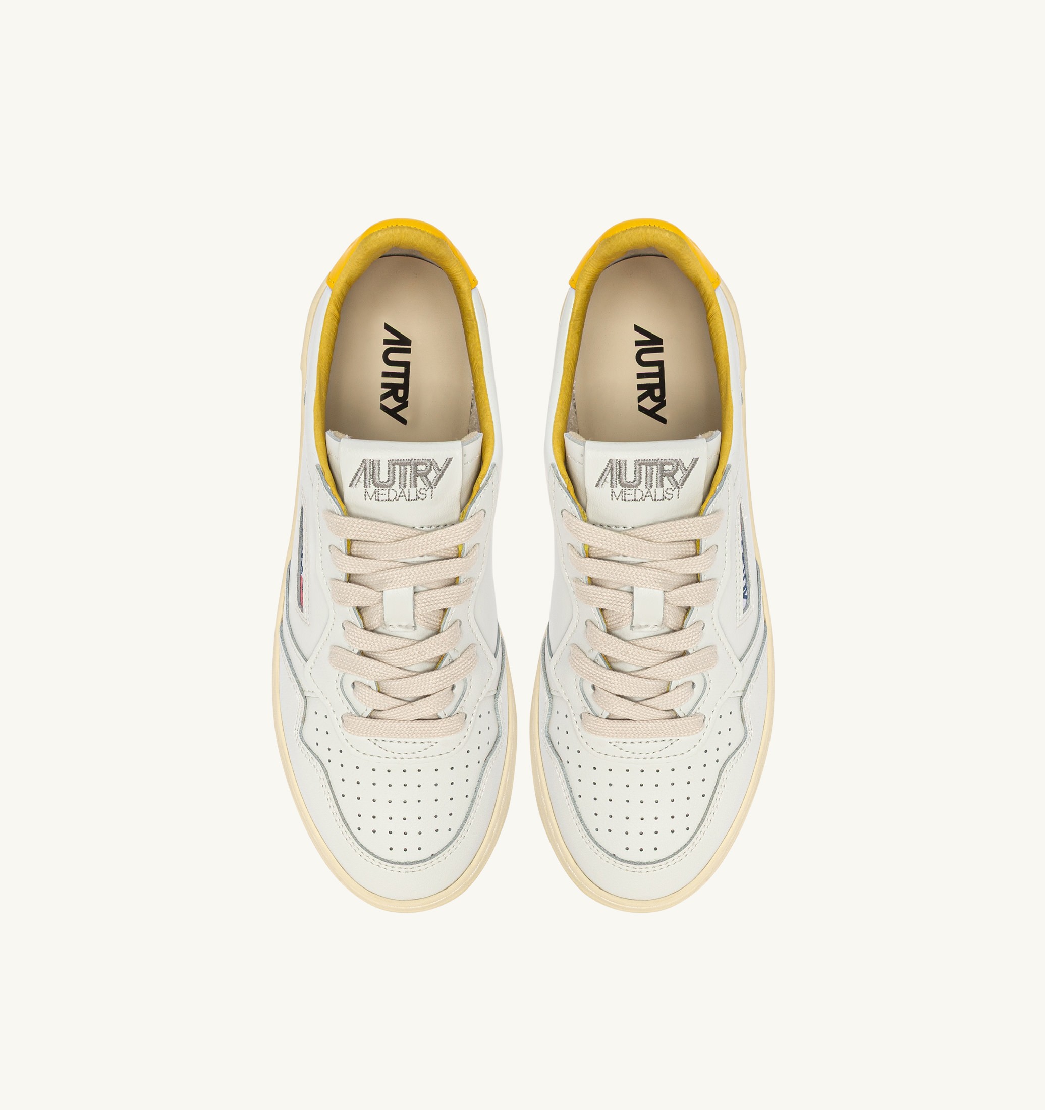 BASKETS MEDALIST LOW EN CUIR BLANC ET SLICKER