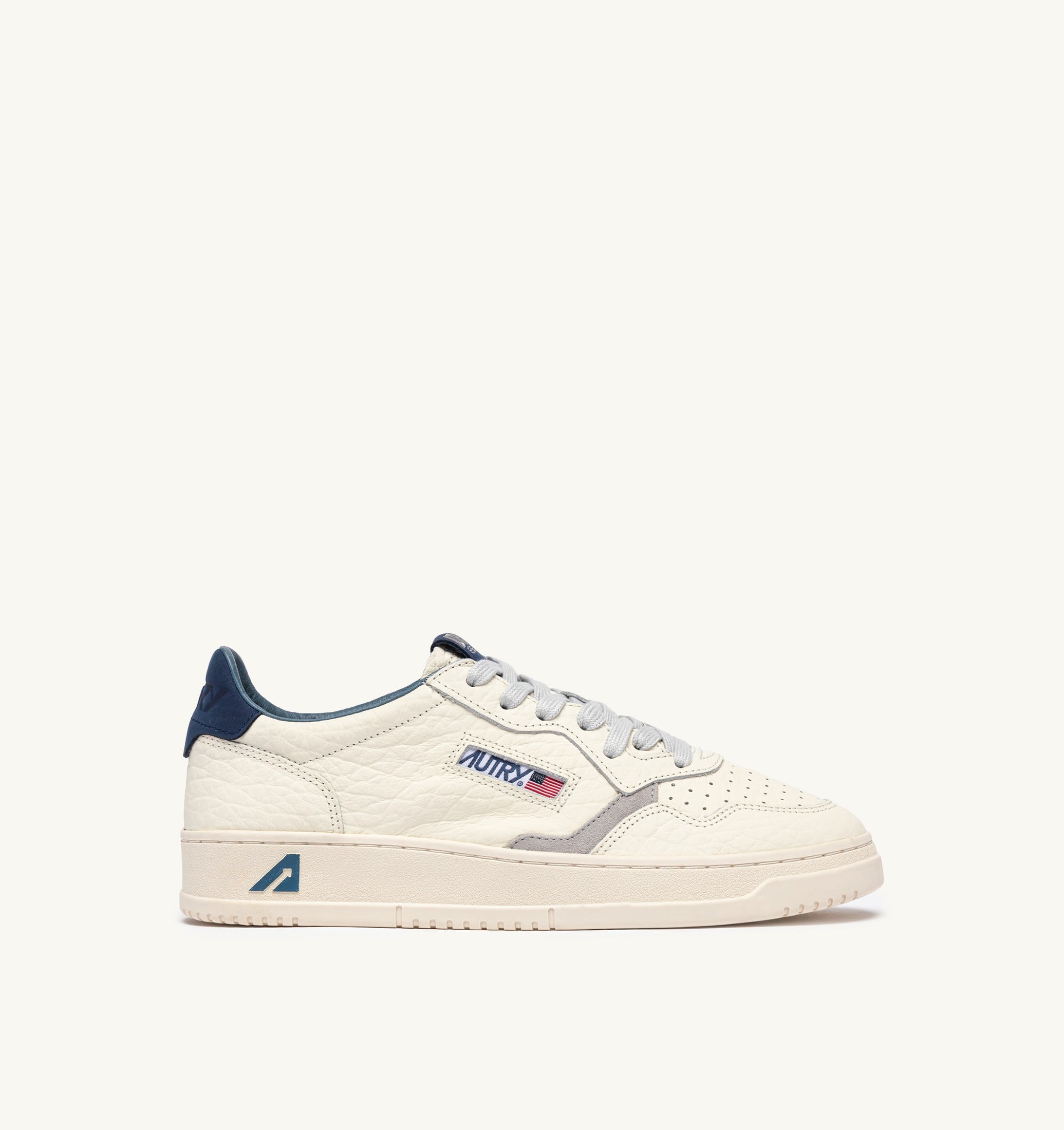 BASKETS MEDALIST LOW EN CUIR BLUE DEPTHS ET VAPOR
