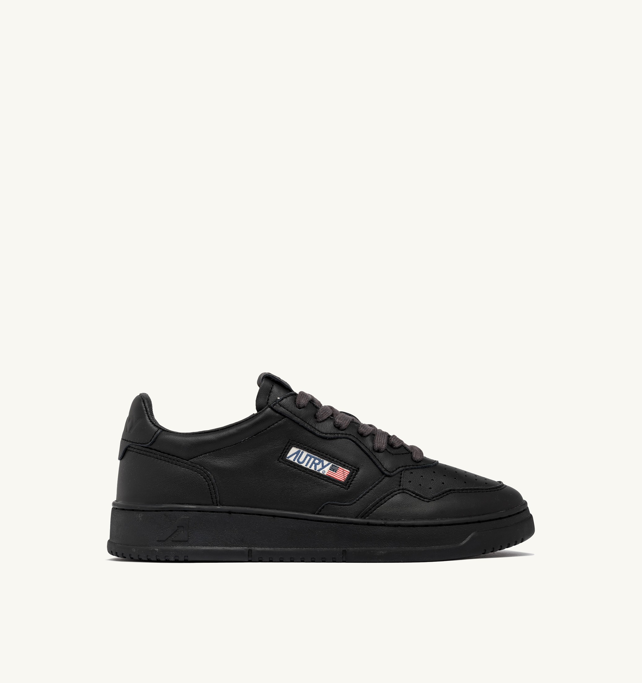 BASKETS MEDALIST LOW EN CUIR METEORITE