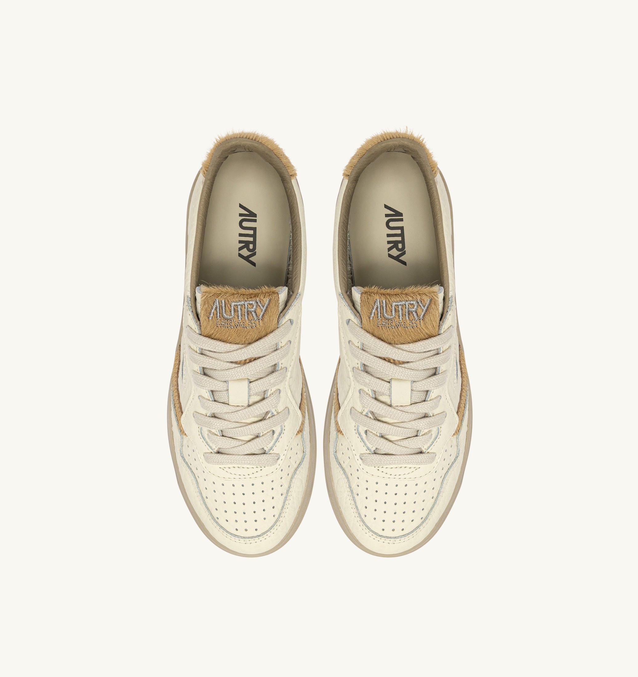 BASKETS MEDALIST LOW EN CUIR SAND