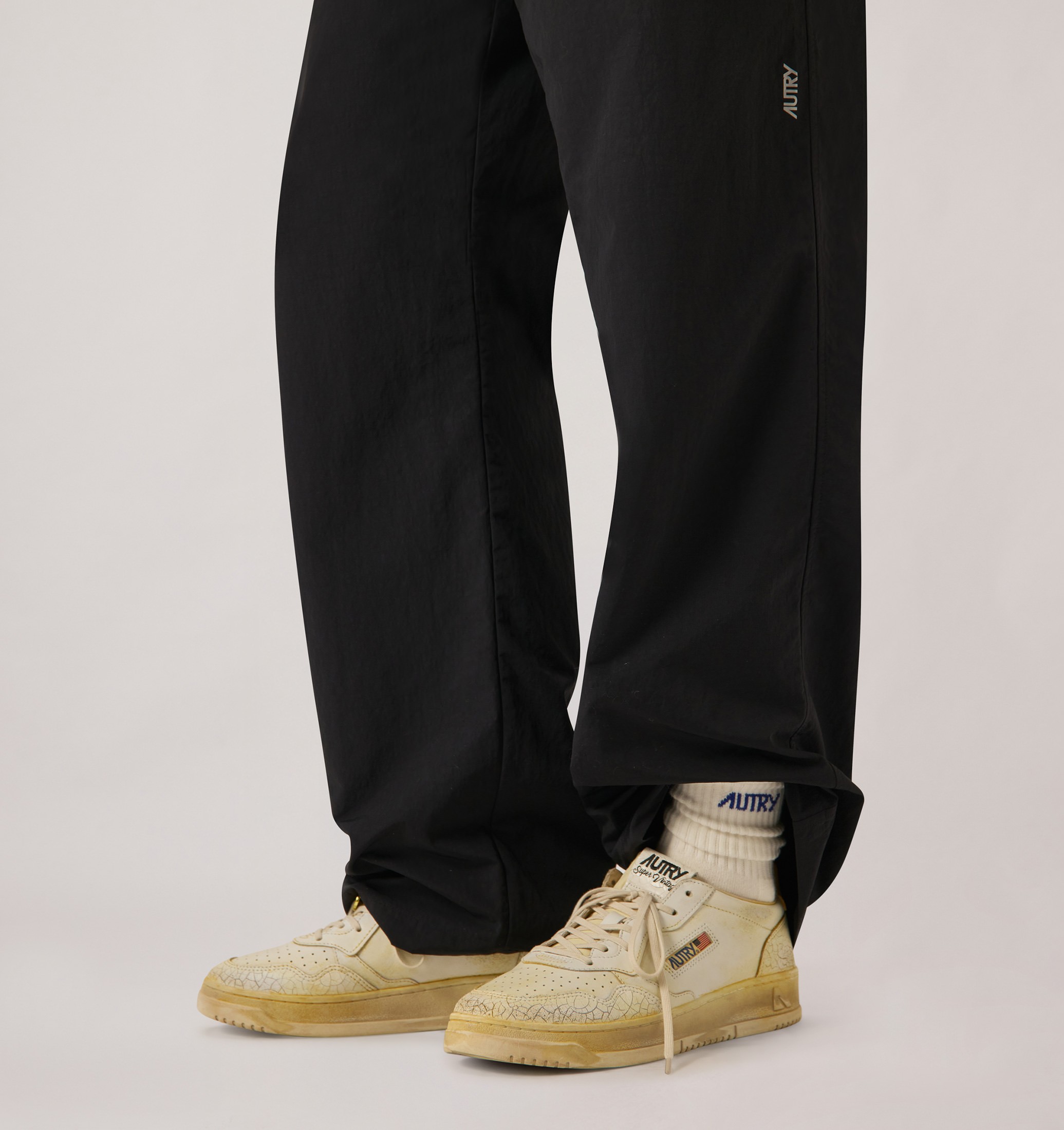 BASKETS MEDALIST LOW SUPER VINTAGE EN CUIR BLANC ET JAUNE